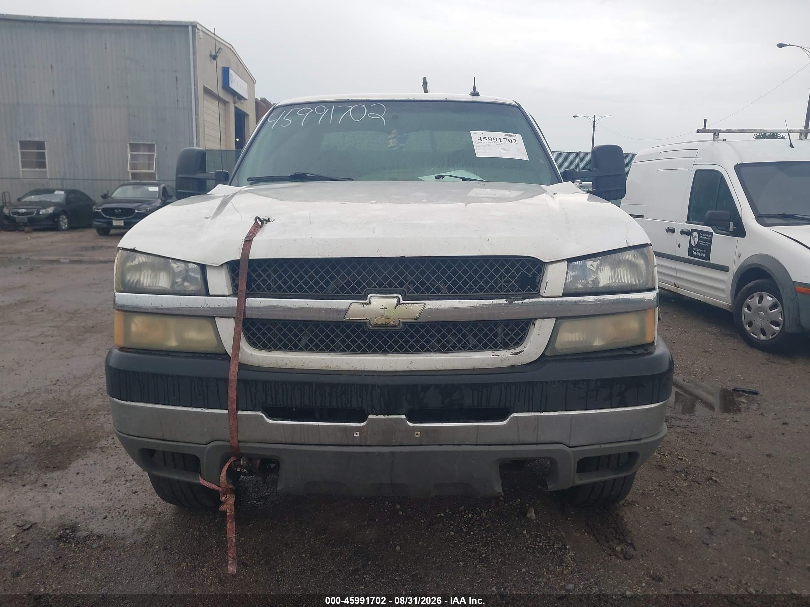 2004 Chevrolet Silverado 2500hd Ls/lt/work Truck White vin: 1GCHK23124F143645