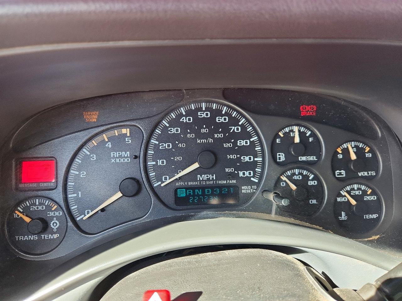 2002 Chevrolet Silverado K2500 Heavy Duty Red vin: 1GCHK23132F204191