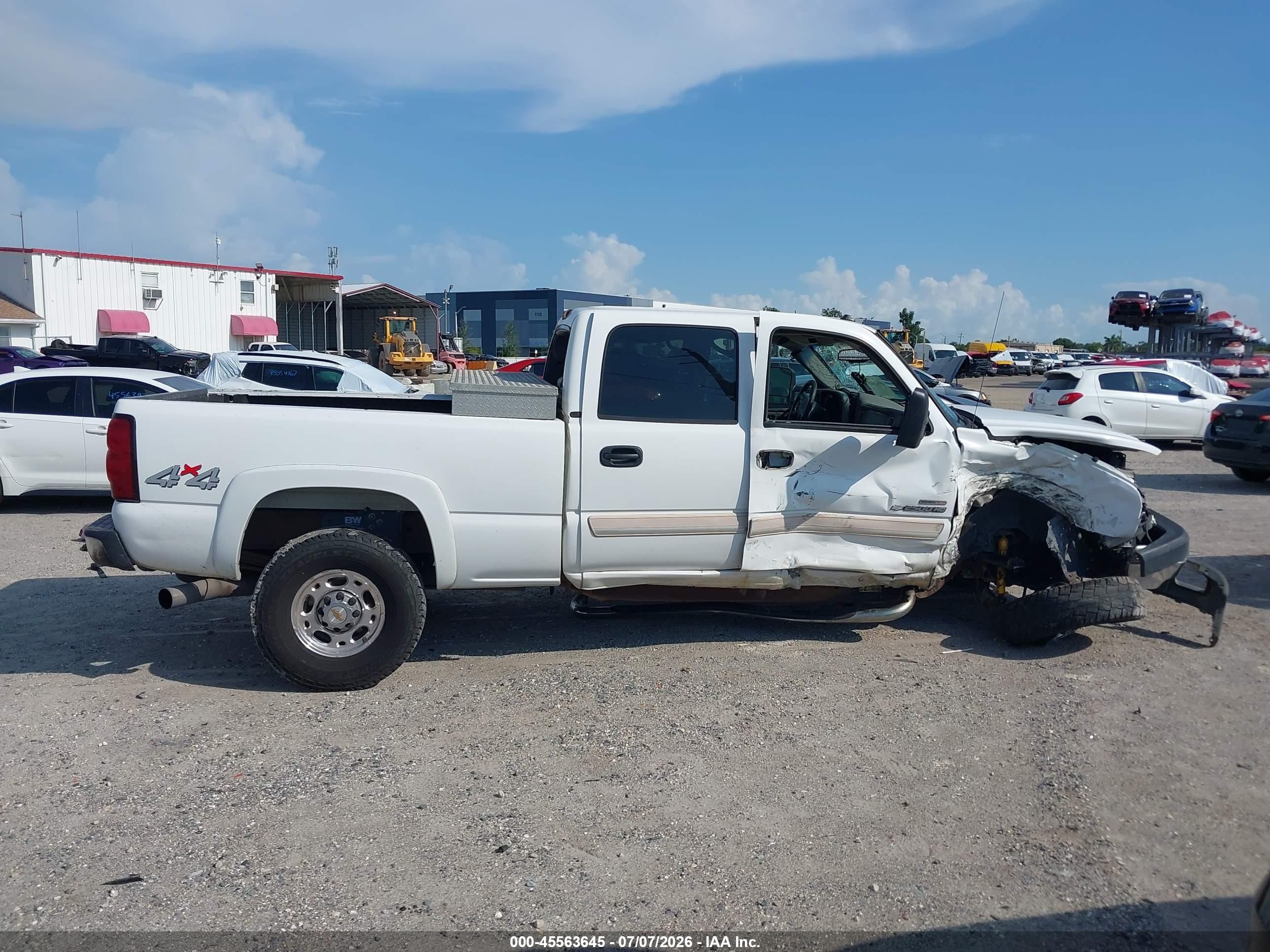2004 Chevrolet Silverado 2500hd Lt White vin: 1GCHK23144F170068