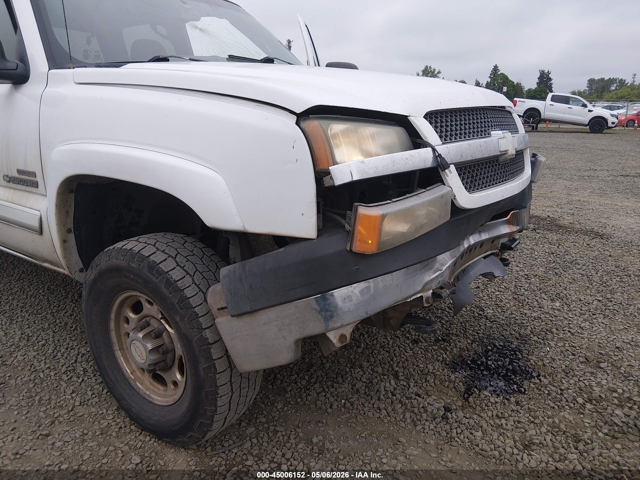 2003 Chevrolet Silverado 2500hd Ls/lt White vin: 1GCHK23153F170515