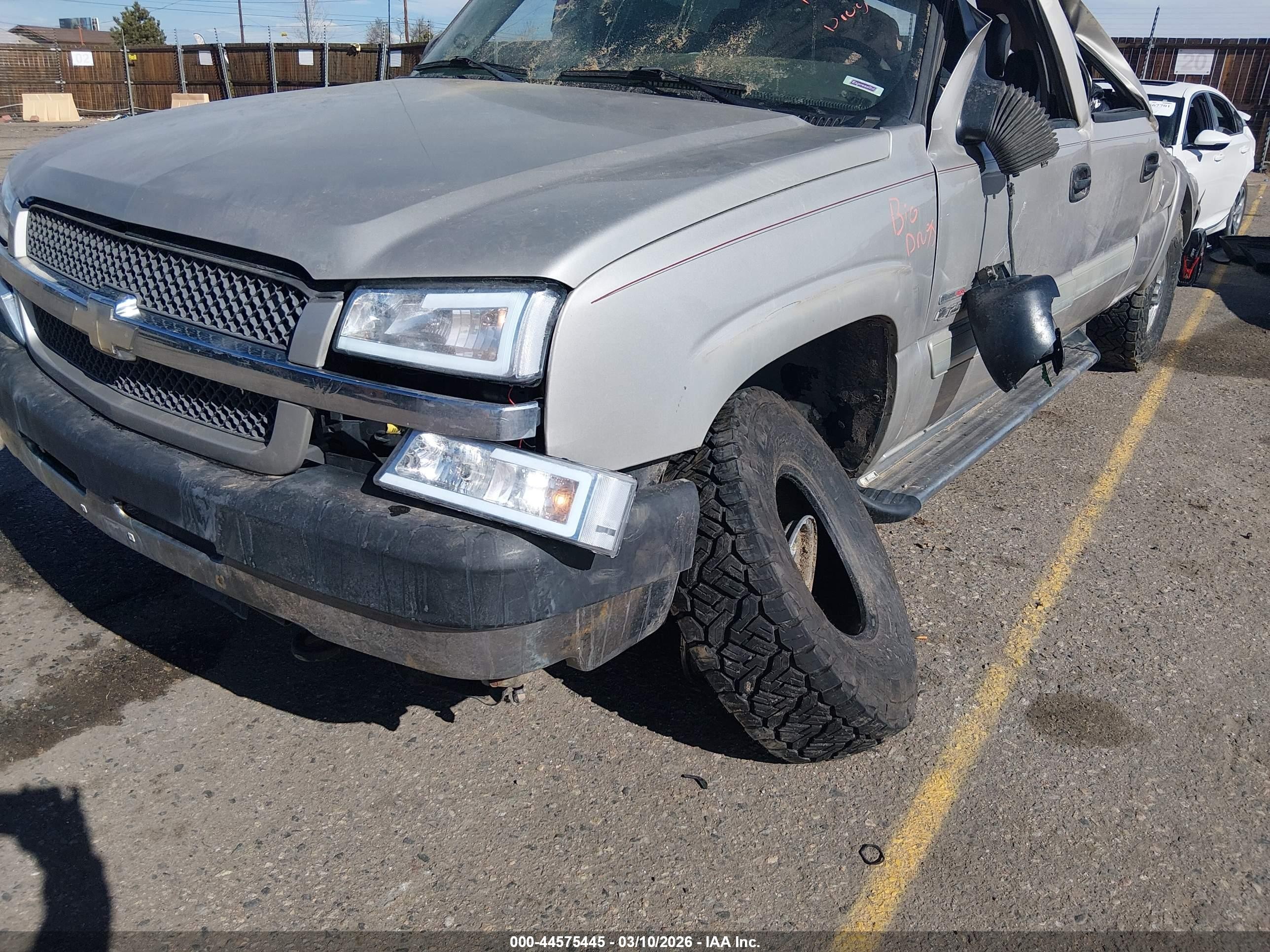 2004 Chevrolet Silverado 2500hd Lt Tan vin: 1GCHK23154F160326