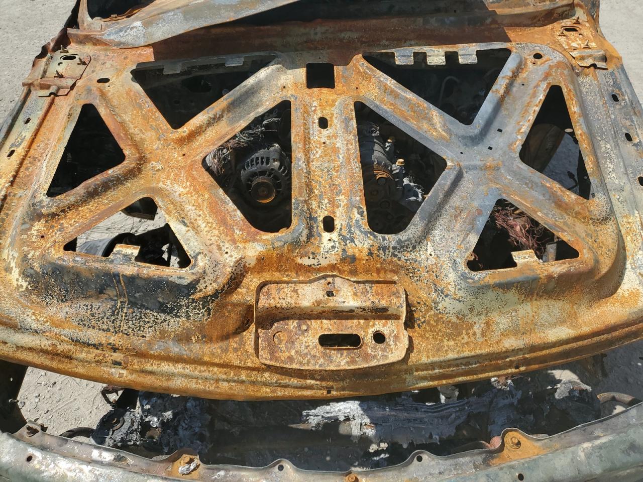 2002 Chevrolet Silverado K2500 Heavy Duty Пожар vin: 1GCHK23172F201519