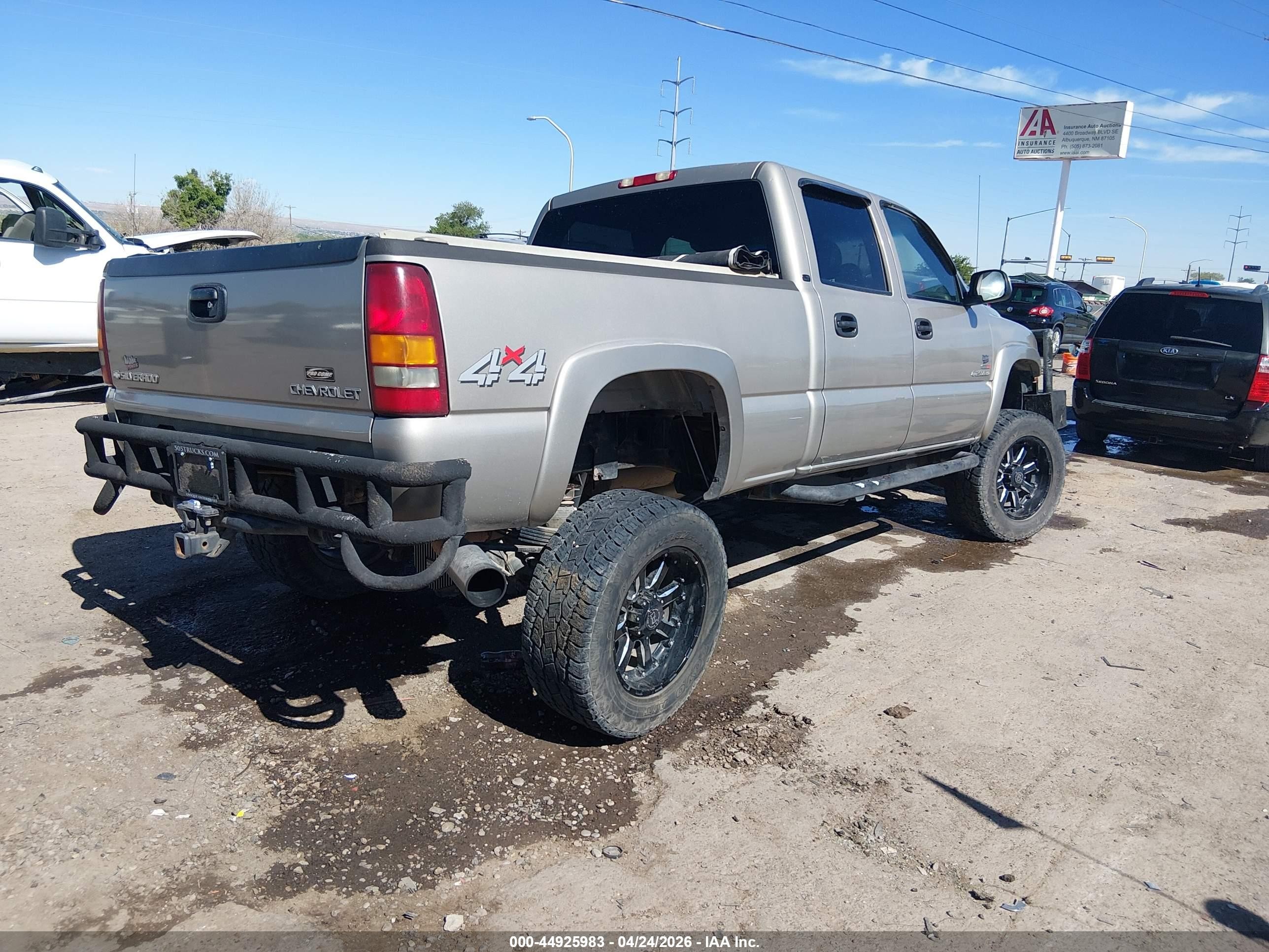 2002 Chevrolet Silverado 2500hd Lt Gray vin: 1GCHK23172F209913