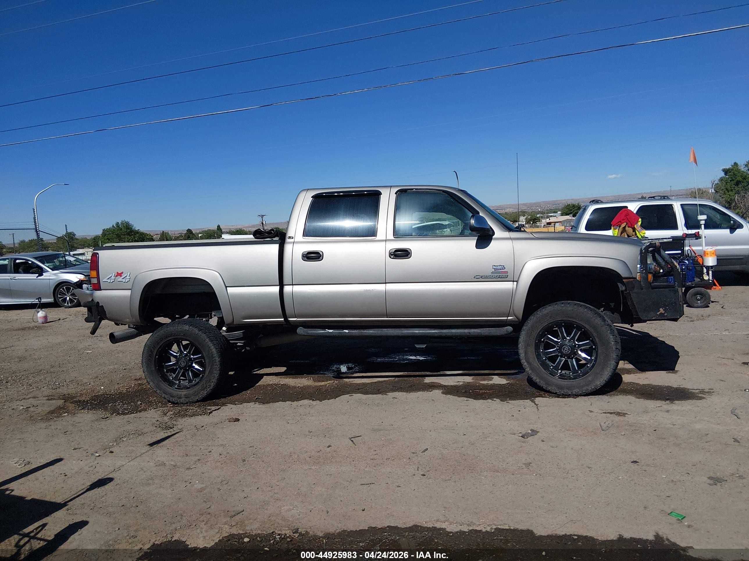 2002 Chevrolet Silverado 2500hd Lt Gray vin: 1GCHK23172F209913