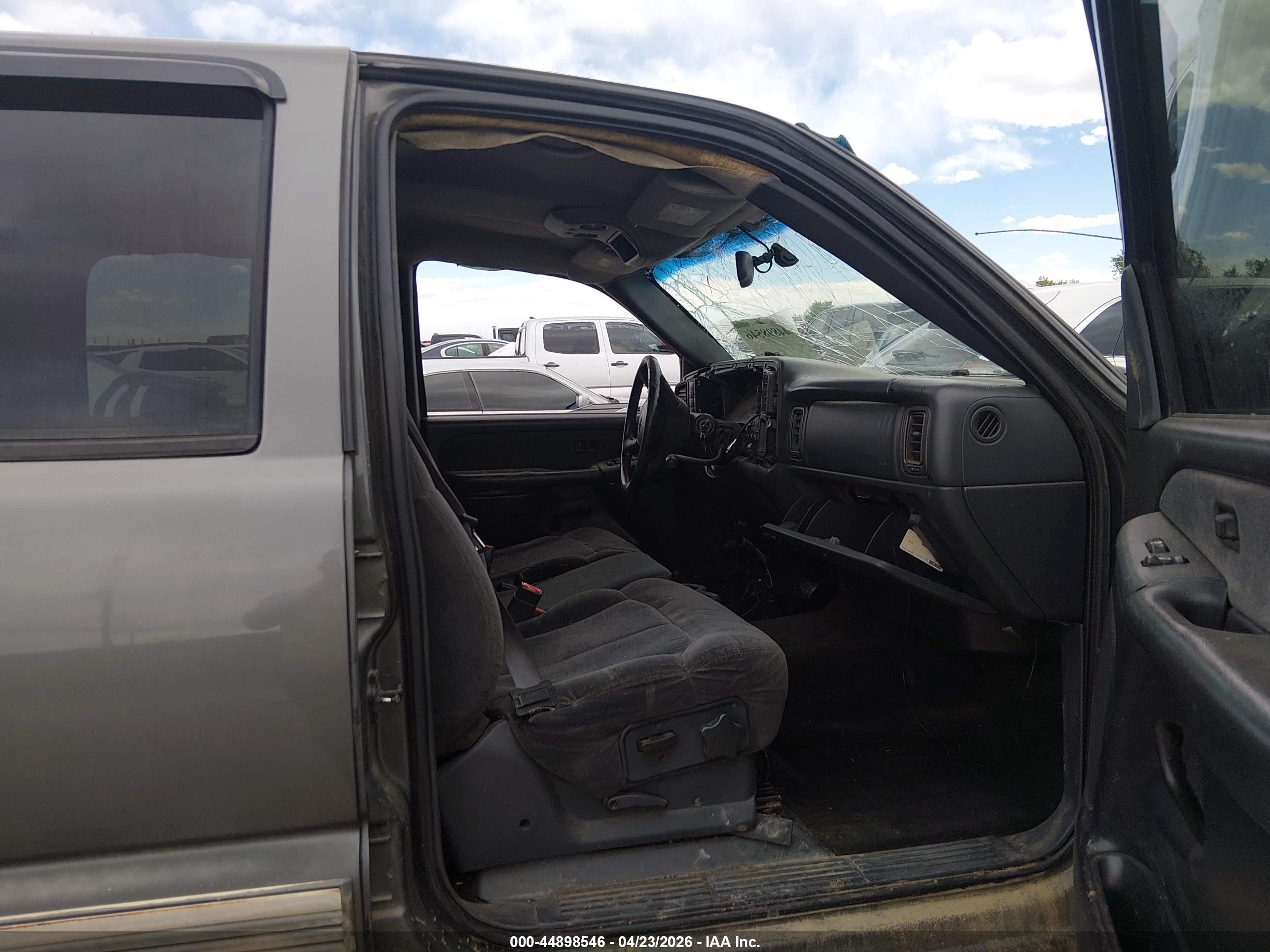 2002 Chevrolet Silverado 2500hd Ls Серый vin: 1GCHK23192F212487
