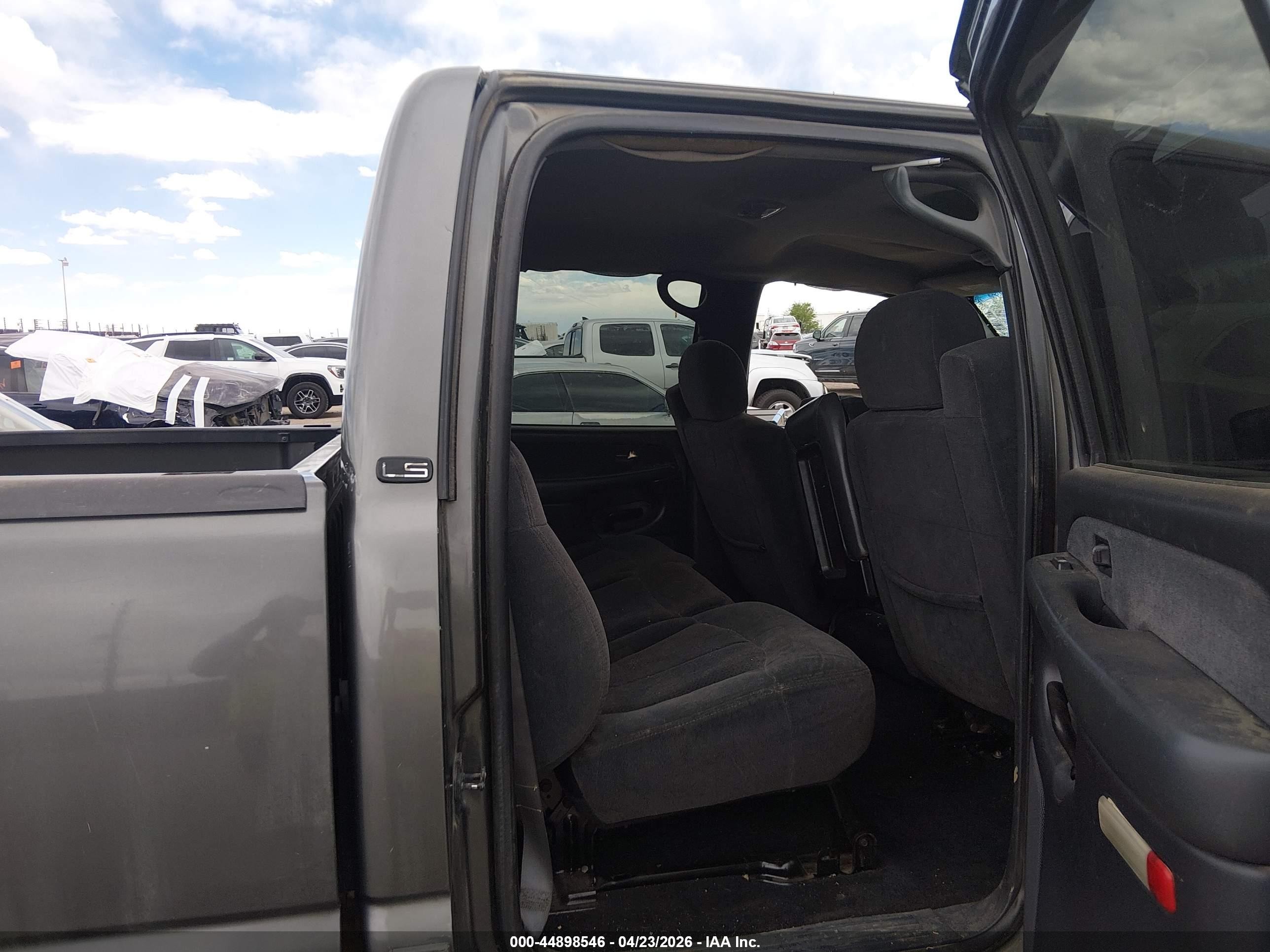 2002 Chevrolet Silverado 2500hd Ls Серый vin: 1GCHK23192F212487