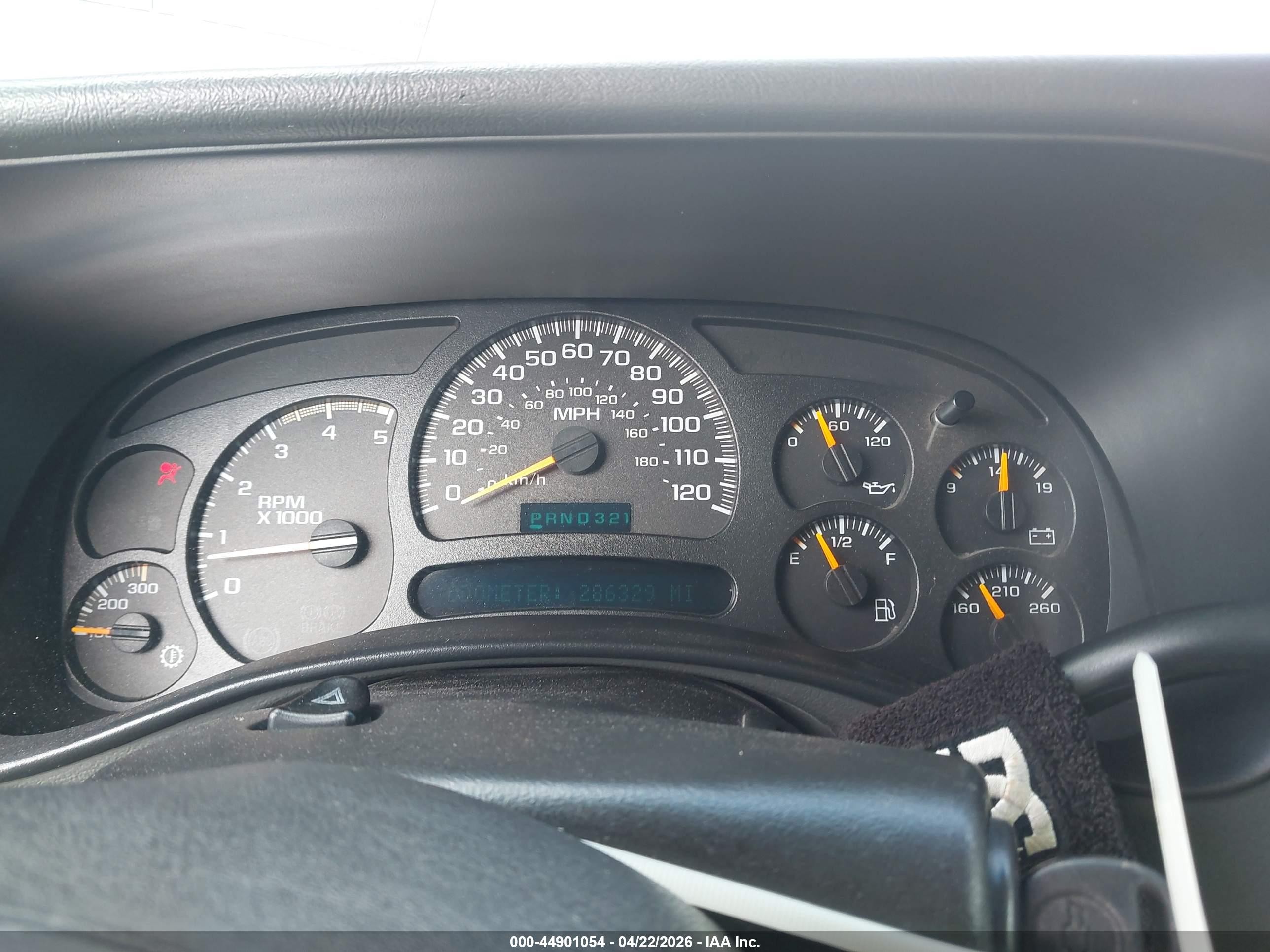 2005 Chevrolet Silverado 2500hd Ls Серый vin: 1GCHK23205F950921
