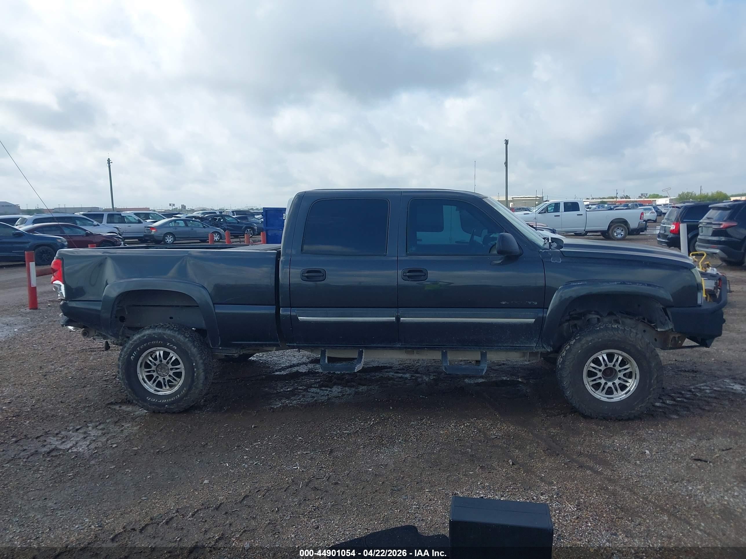 2005 Chevrolet Silverado 2500hd Ls Серый vin: 1GCHK23205F950921