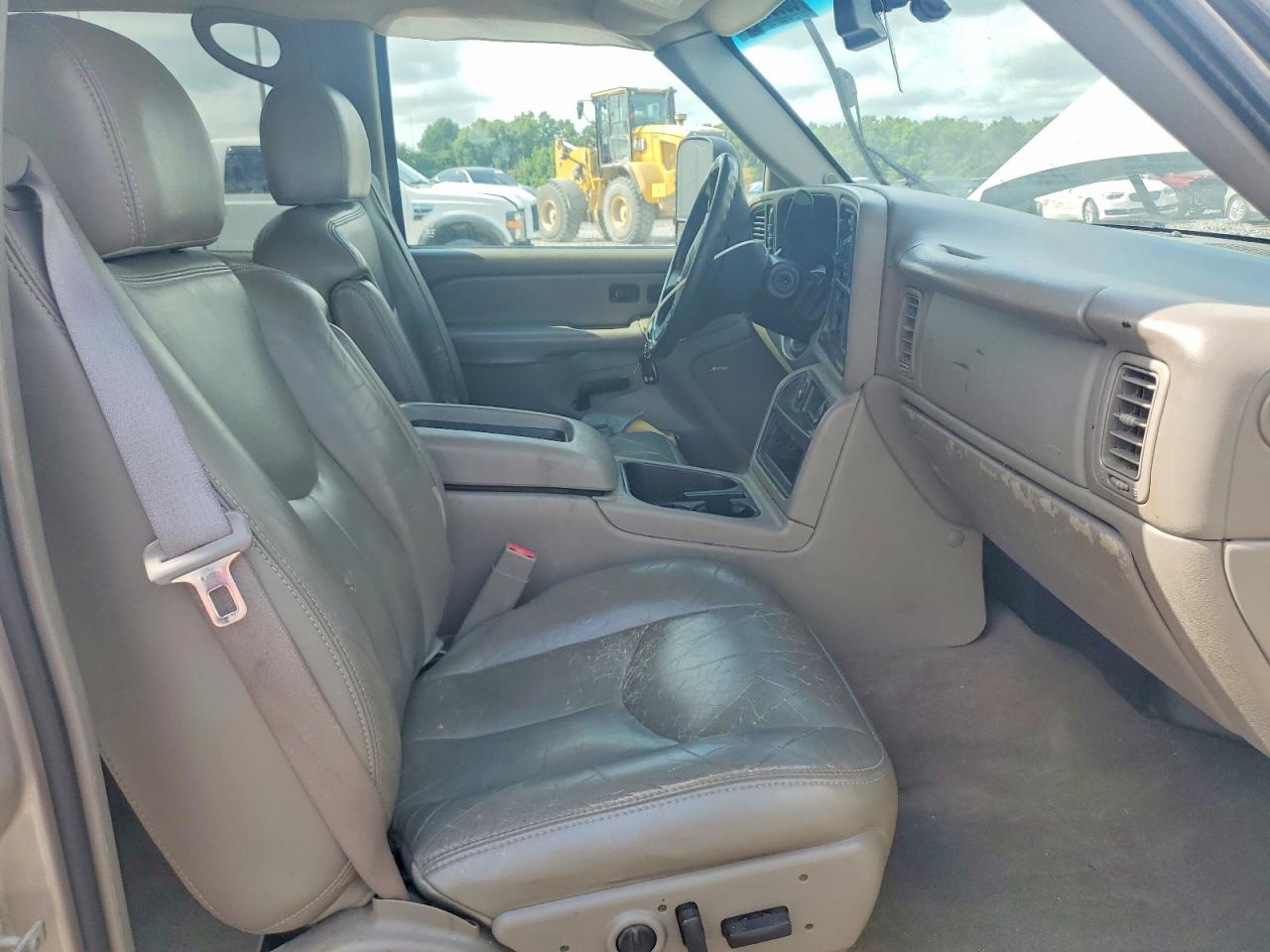 2006 Chevrolet Silverado Silver vin: 1GCHK23206F108937