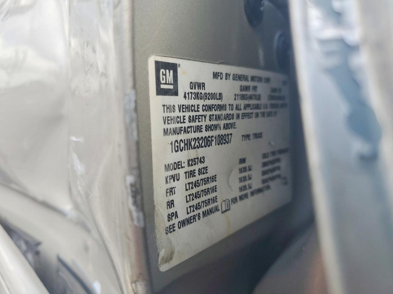 2006 Chevrolet Silverado Silver vin: 1GCHK23206F108937
