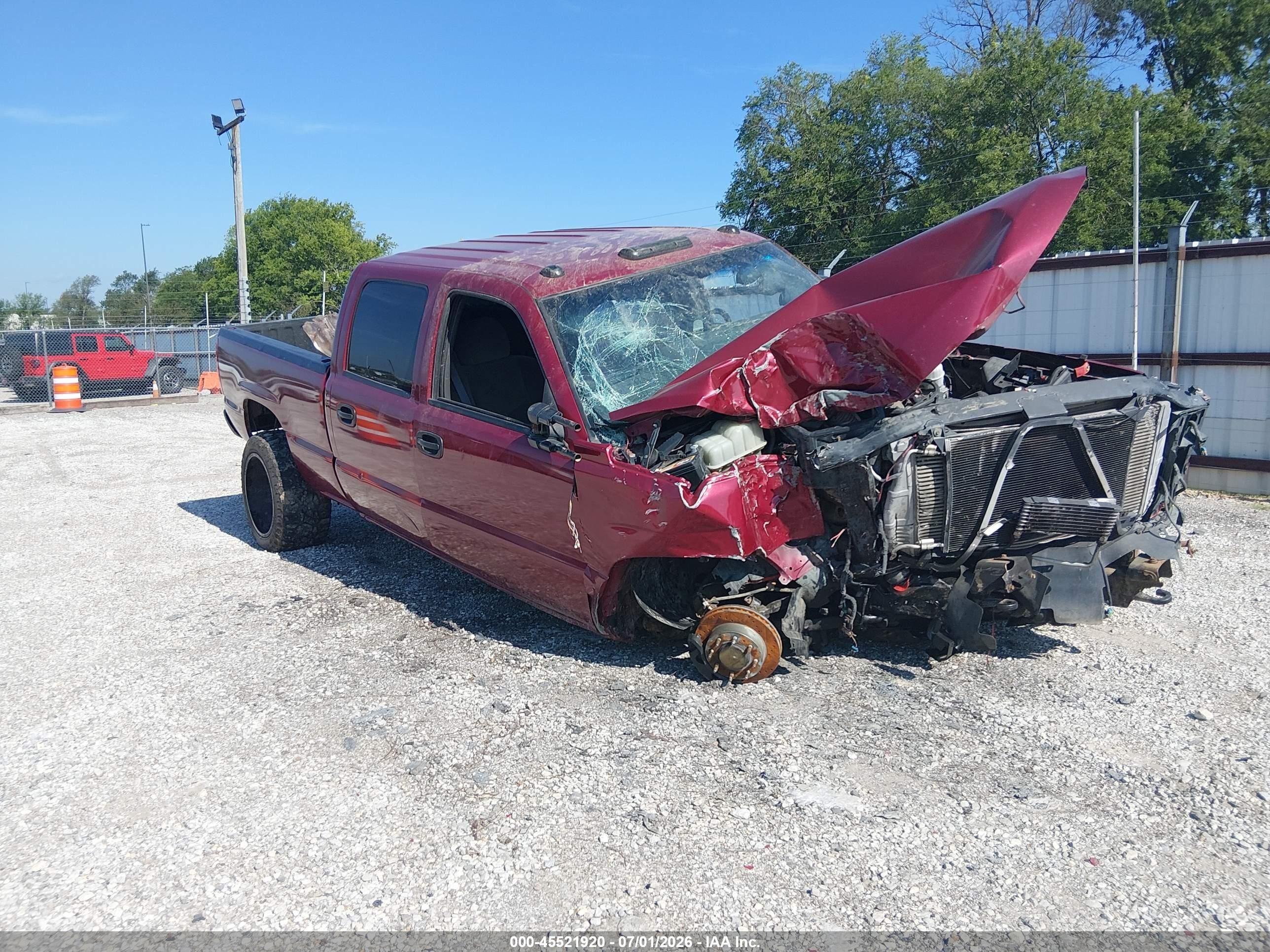 2005 Chevrolet Silverado 2500hd Ls Red vin: 1GCHK23215F869698
