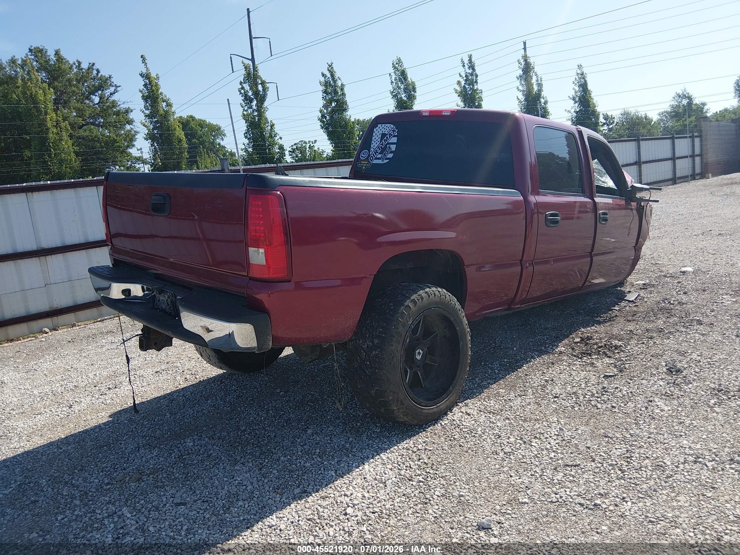 2005 Chevrolet Silverado 2500hd Ls Red vin: 1GCHK23215F869698