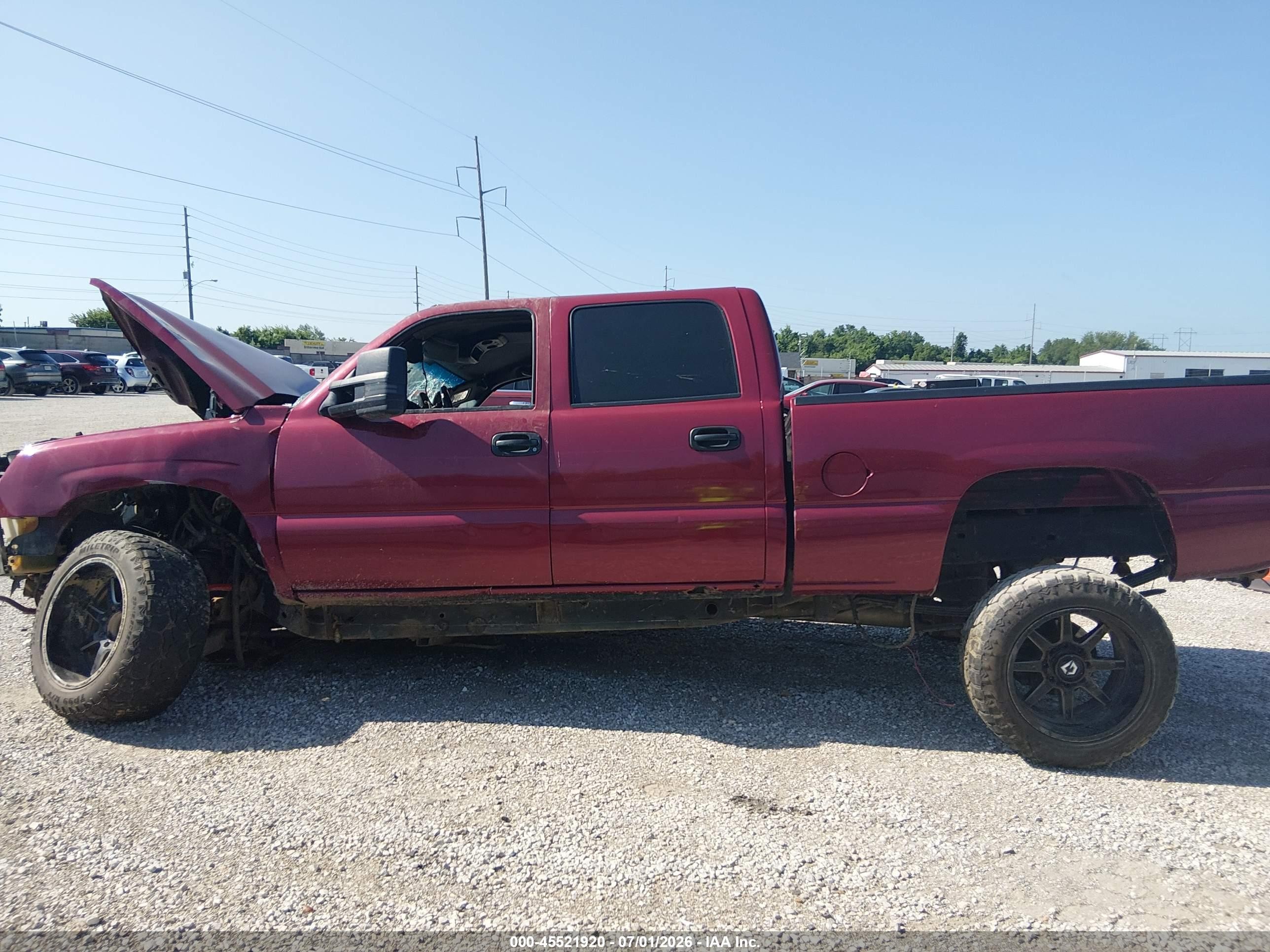 2005 Chevrolet Silverado 2500hd Ls Red vin: 1GCHK23215F869698