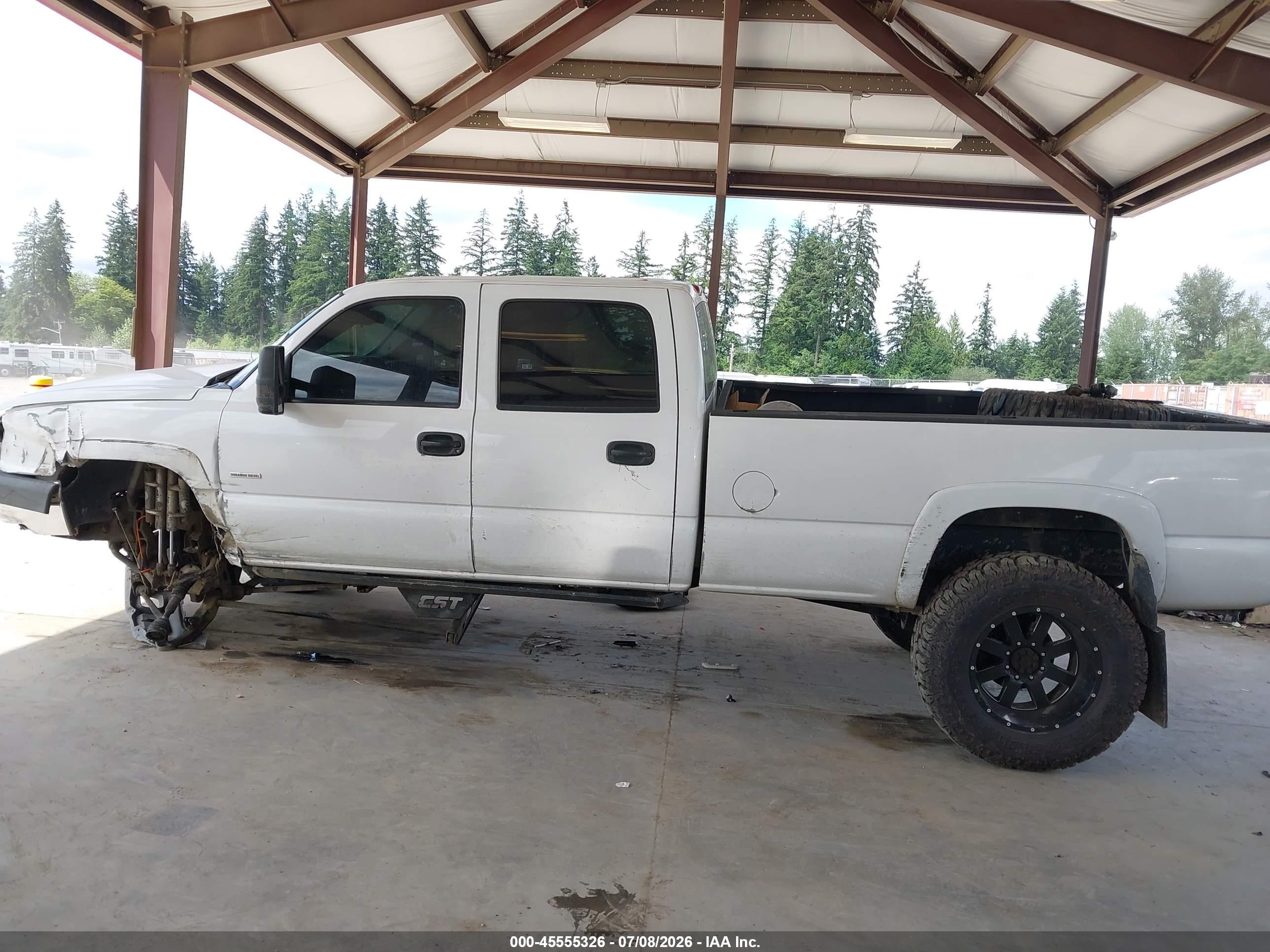 2004 Chevrolet Silverado 2500hd Ls White vin: 1GCHK23244F209279