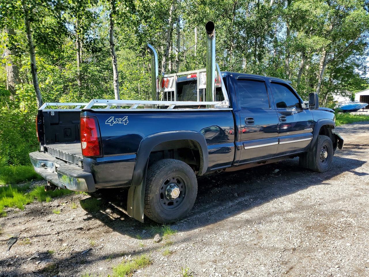 2005 Chevrolet Silverado K2500 Heavy Duty Blue vin: 1GCHK23245F835318