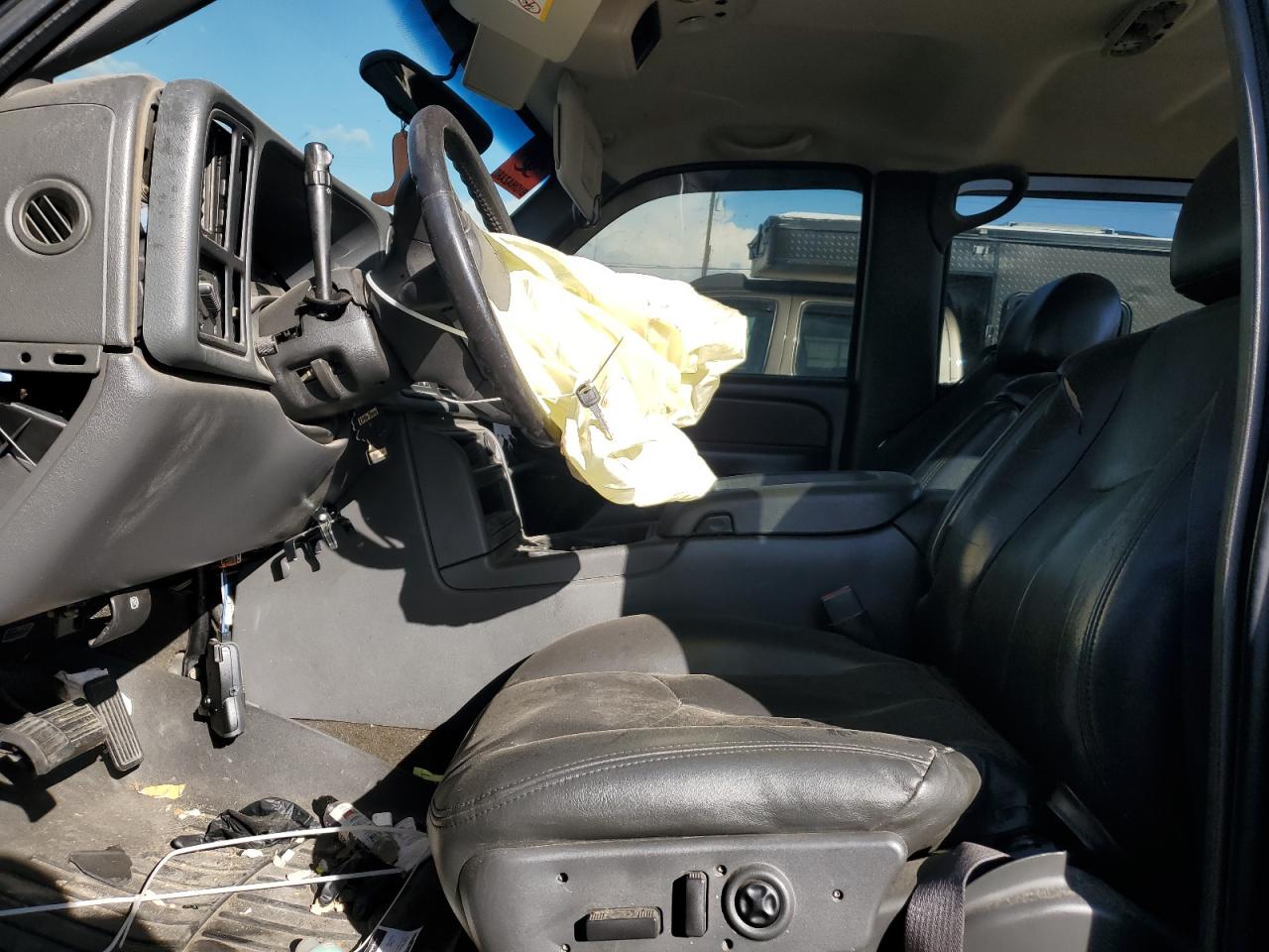 2005 Chevrolet Silverado K2500 Heavy Duty Black vin: 1GCHK23245F949643