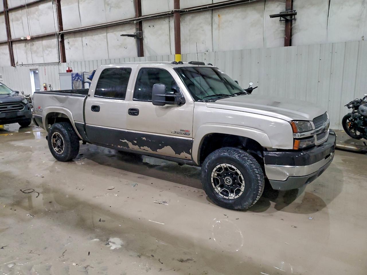 2004 Chevrolet Silverado K2500 Heavy Duty Желто-коричневый vin: 1GCHK23274F212306