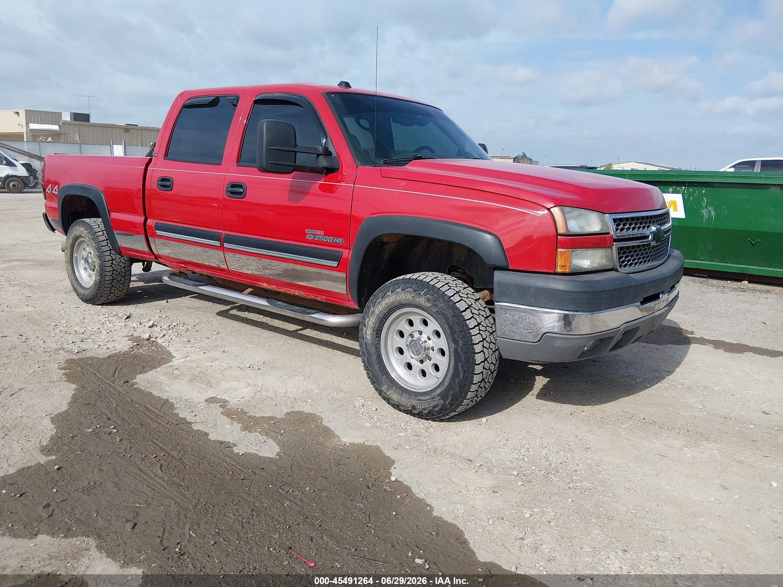 2005 Chevrolet Silverado 2500hd Ls Red vin: 1GCHK23275F897831