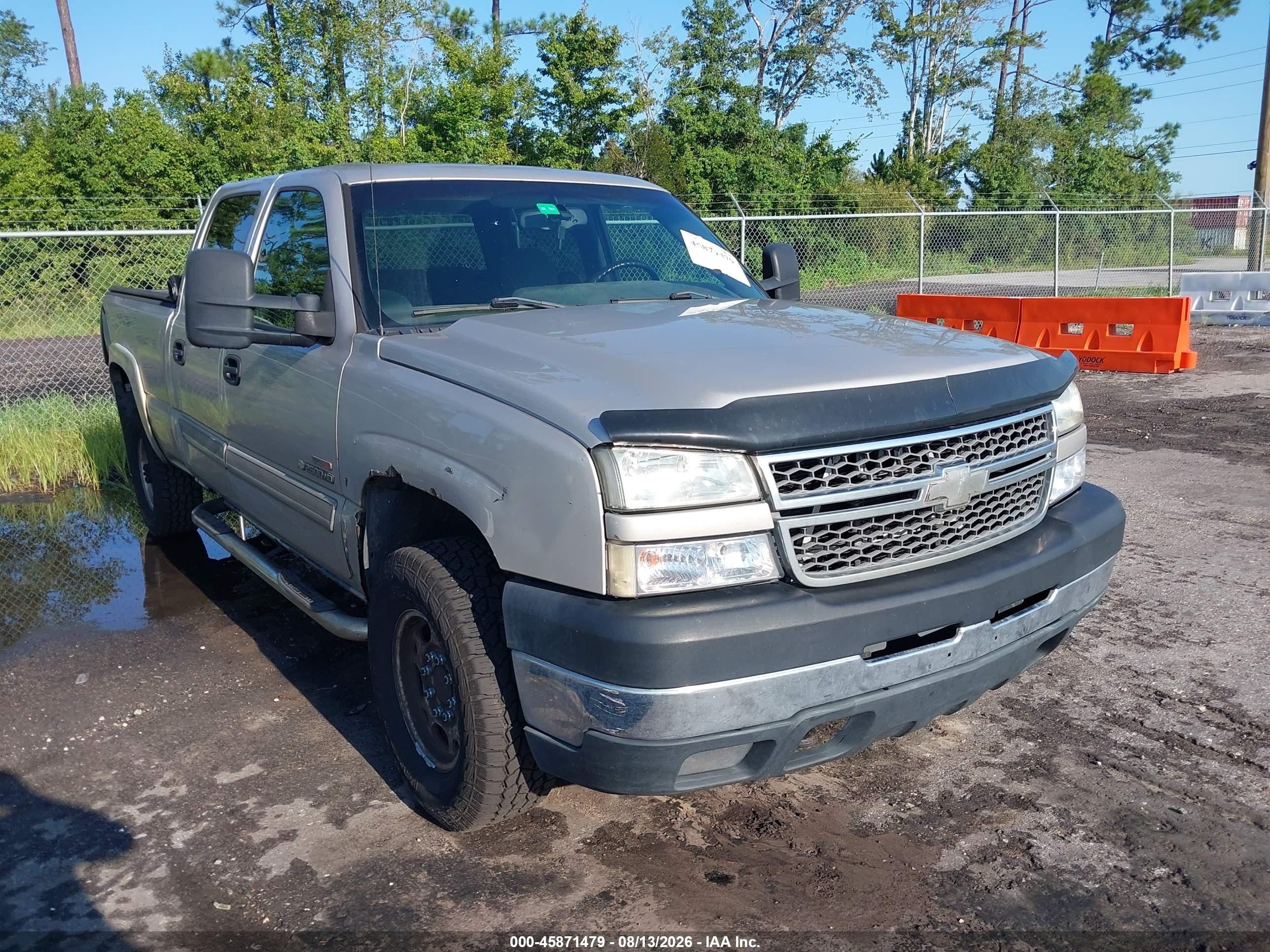 2005 Chevrolet Silverado 2500hd Ls/lt/work Truck Gray vin: 1GCHK23275F928513