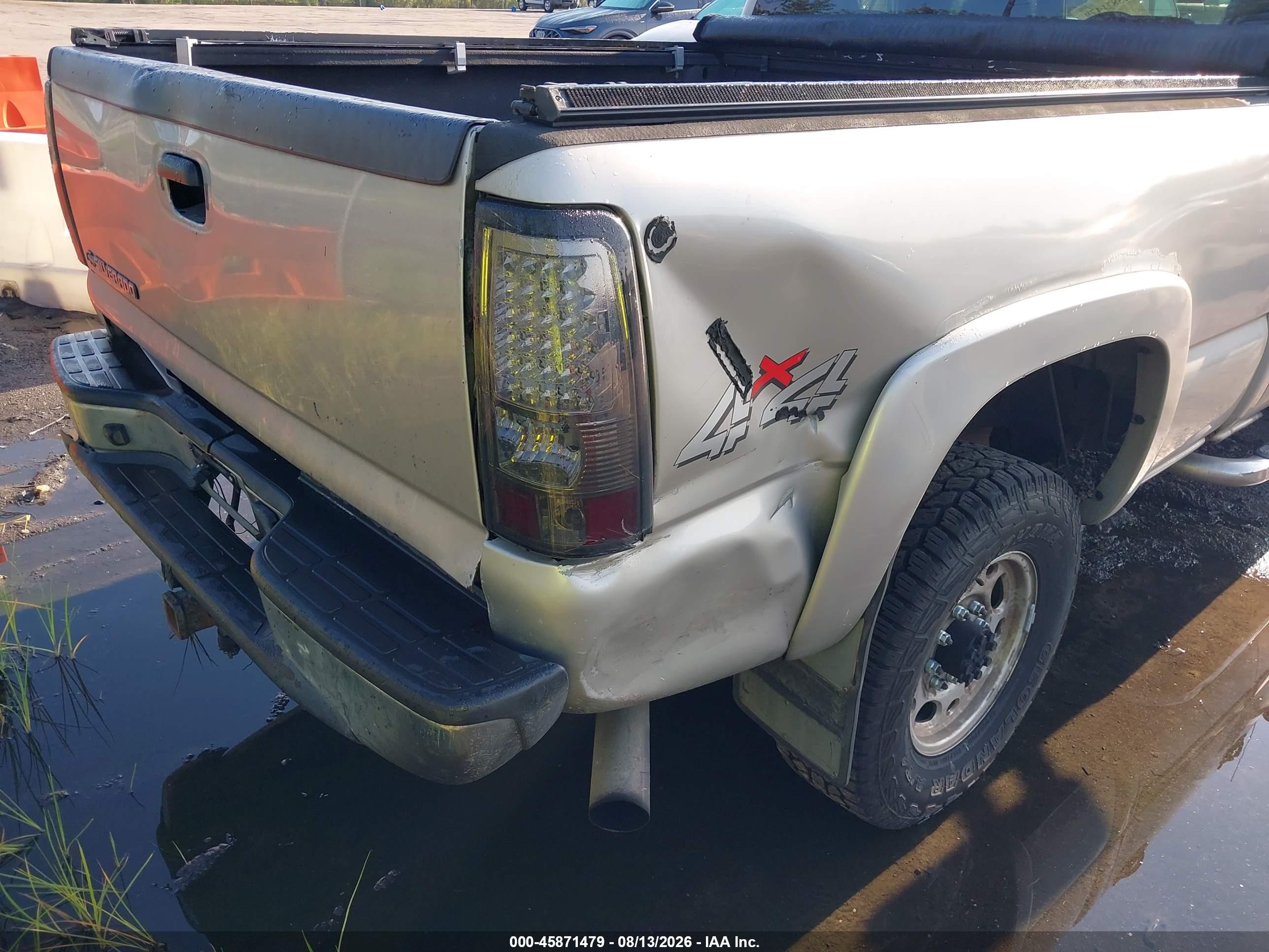 2005 Chevrolet Silverado 2500hd Ls/lt/work Truck Gray vin: 1GCHK23275F928513