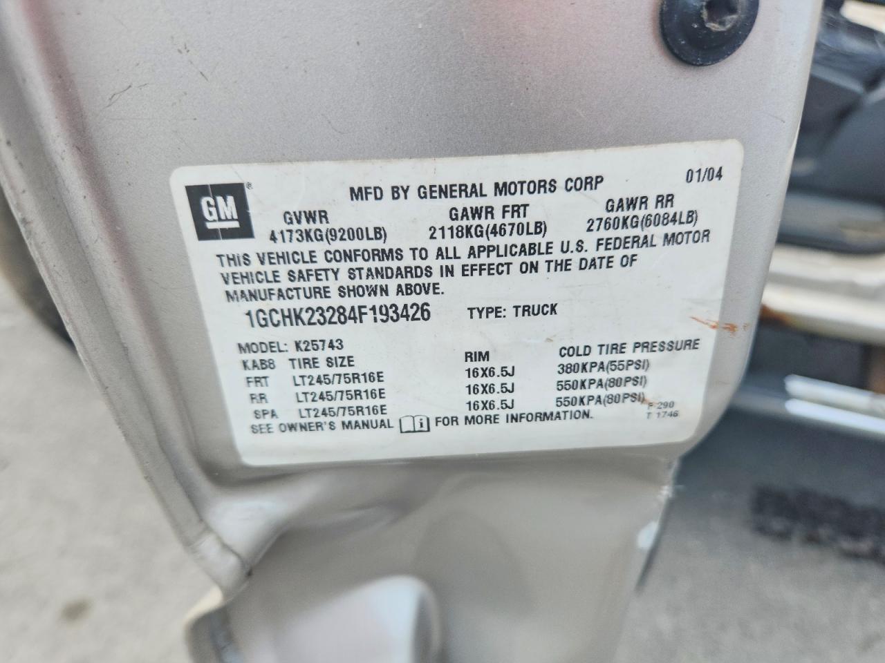 2004 Chevrolet Silverado K2500 Heavy Duty Tan vin: 1GCHK23284F193426