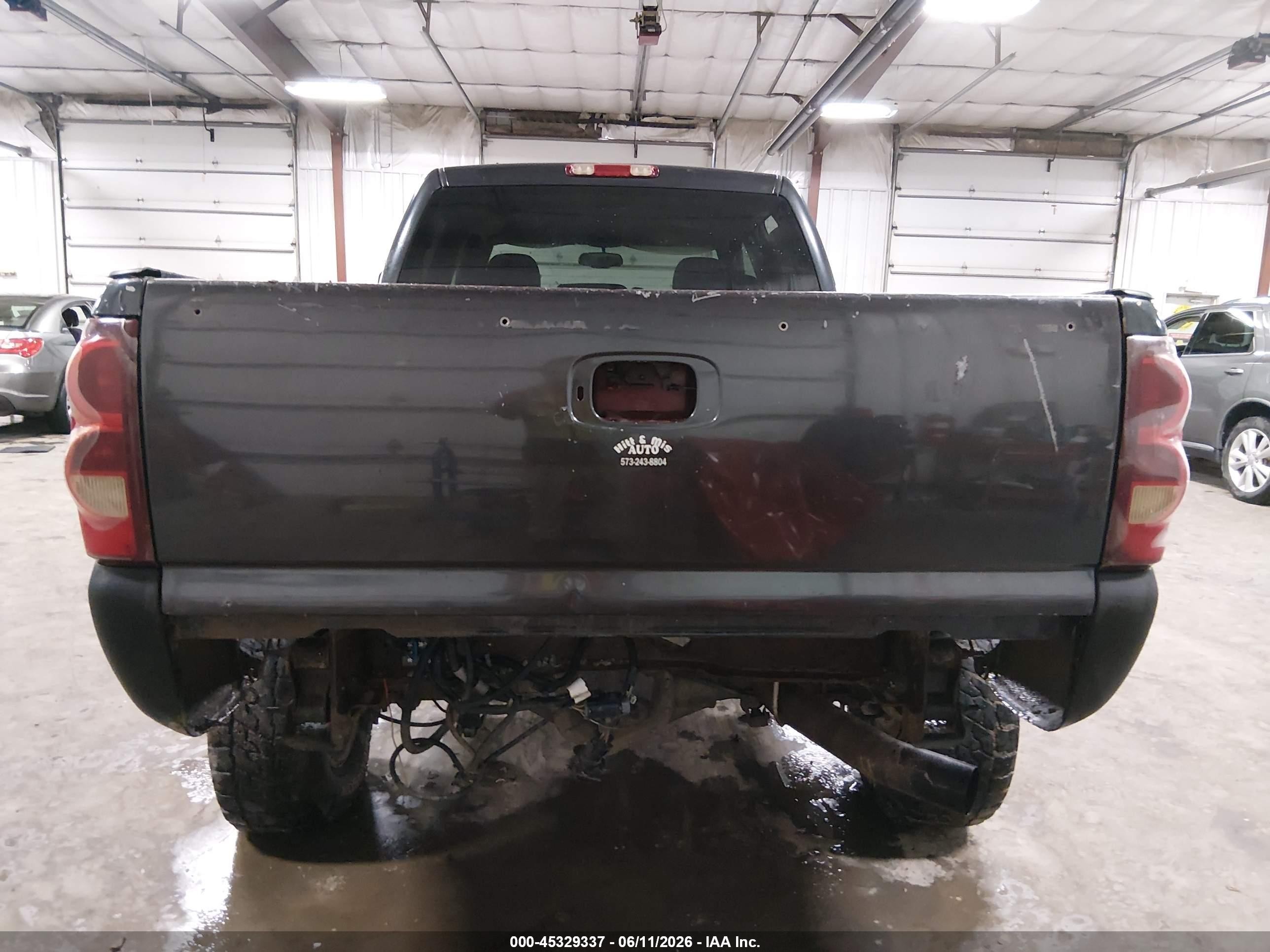 2005 Chevrolet Silverado 2500hd Ls Gray vin: 1GCHK23295F874261
