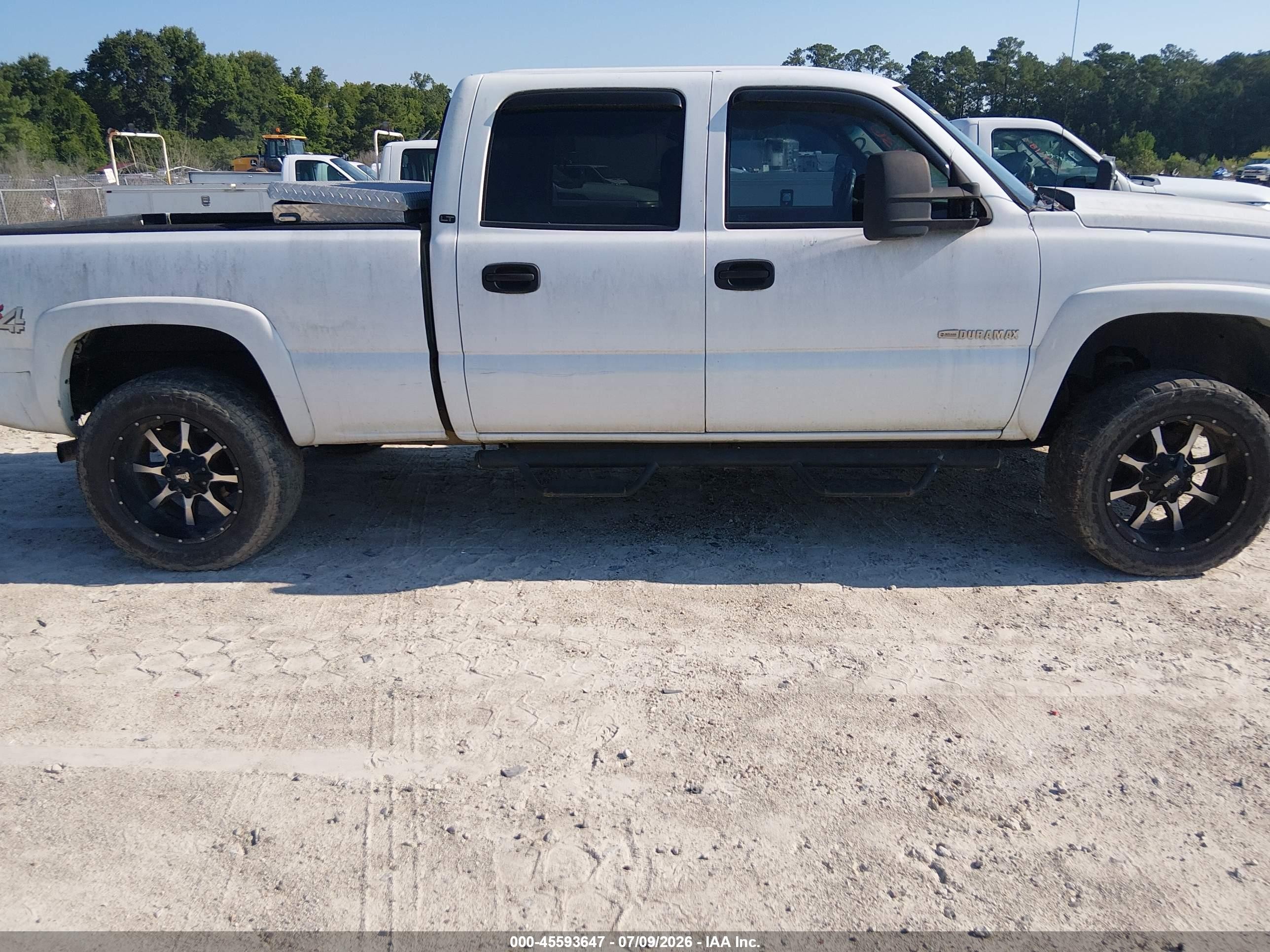 2006 Chevrolet Silverado 2500hd Lt3 White vin: 1GCHK23296F111481