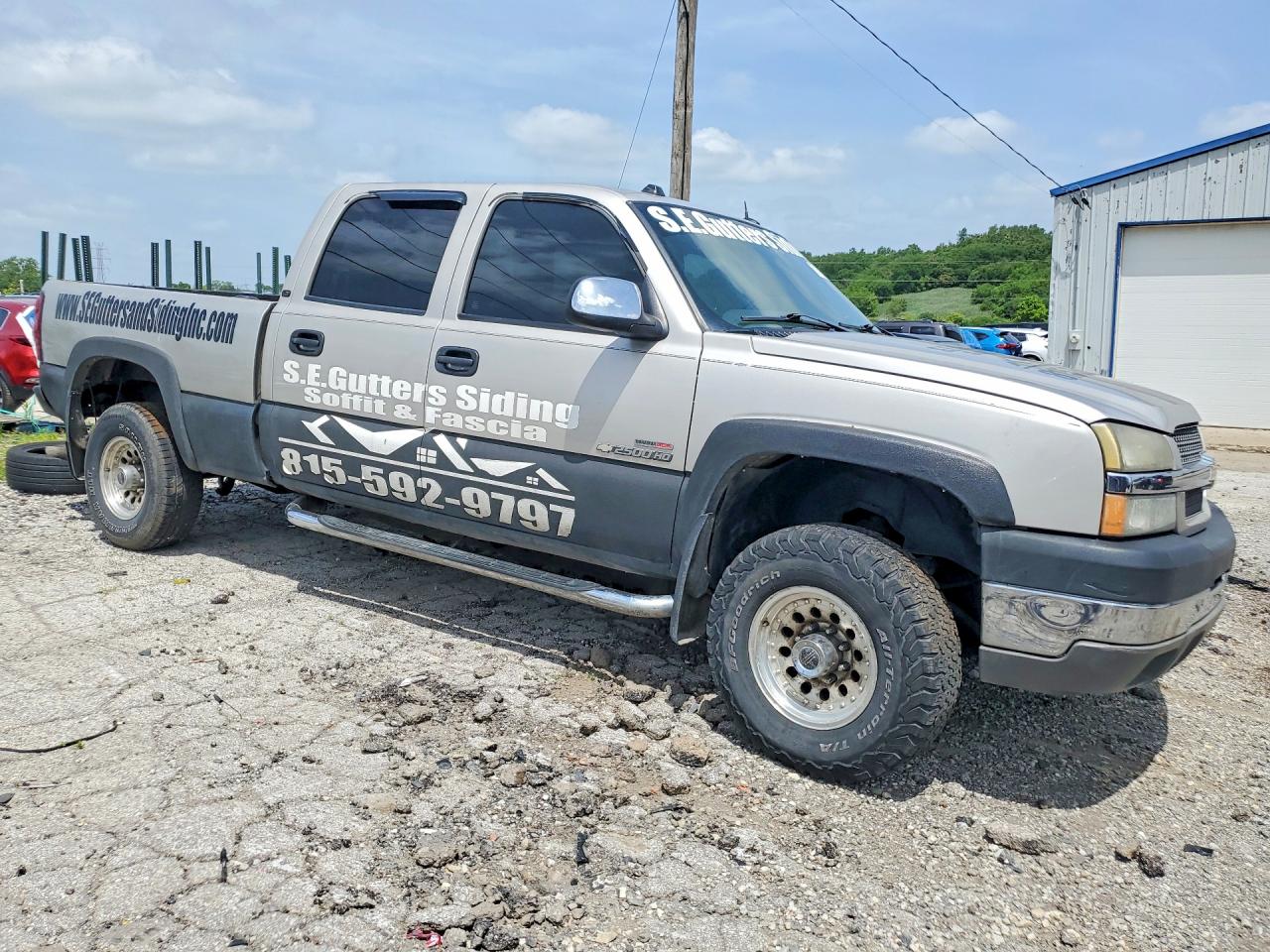 2004 Chevrolet Silverado K2500 Heavy Duty Gold vin: 1GCHK232X4F191158