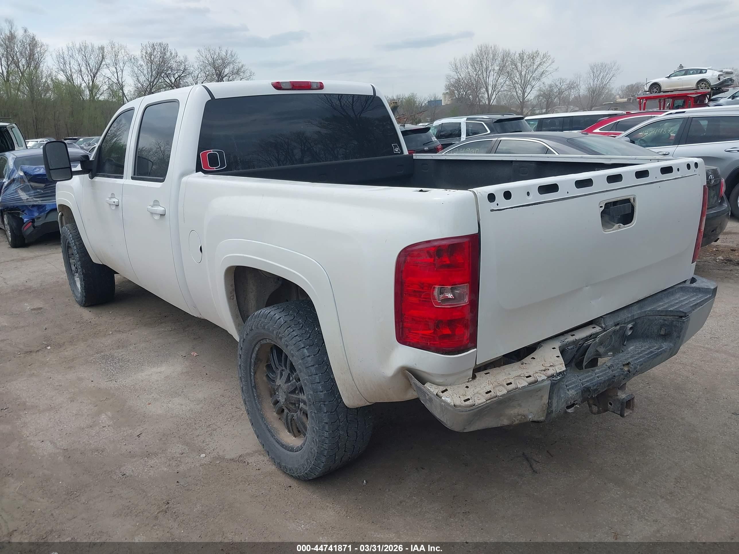 2008 Chevrolet Silverado 2500hd Ltz White vin: 1GCHK23608F219865