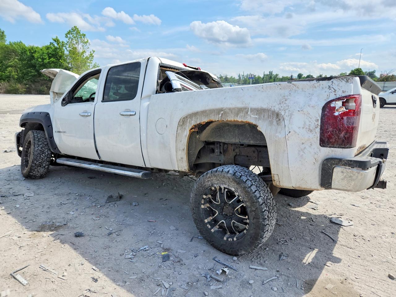 2008 Chevrolet Silverado K2500 Heavy Duty White vin: 1GCHK23618F106894