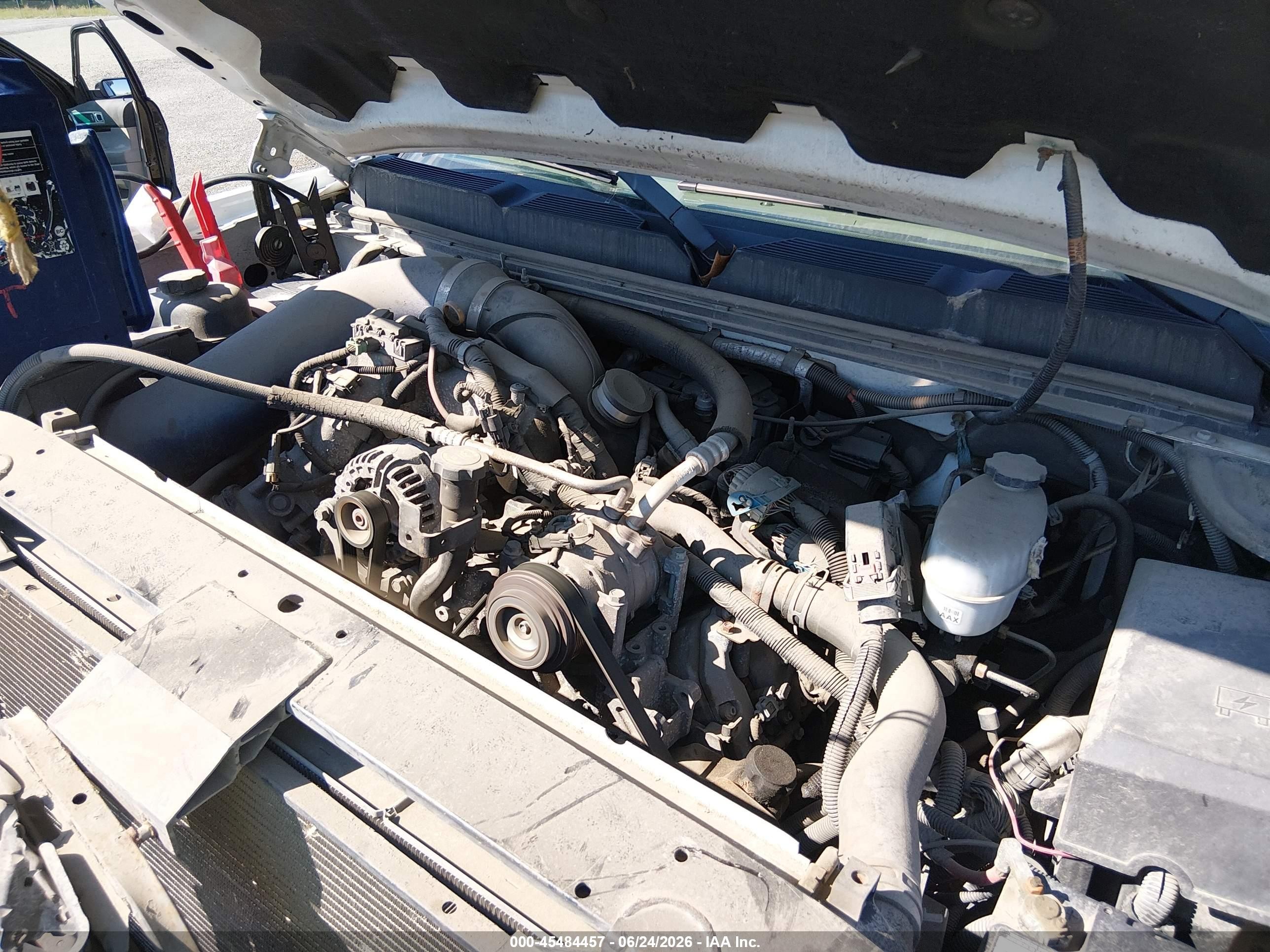 2007 Chevrolet Silverado 2500hd Lt2 White vin: 1GCHK23627F504713