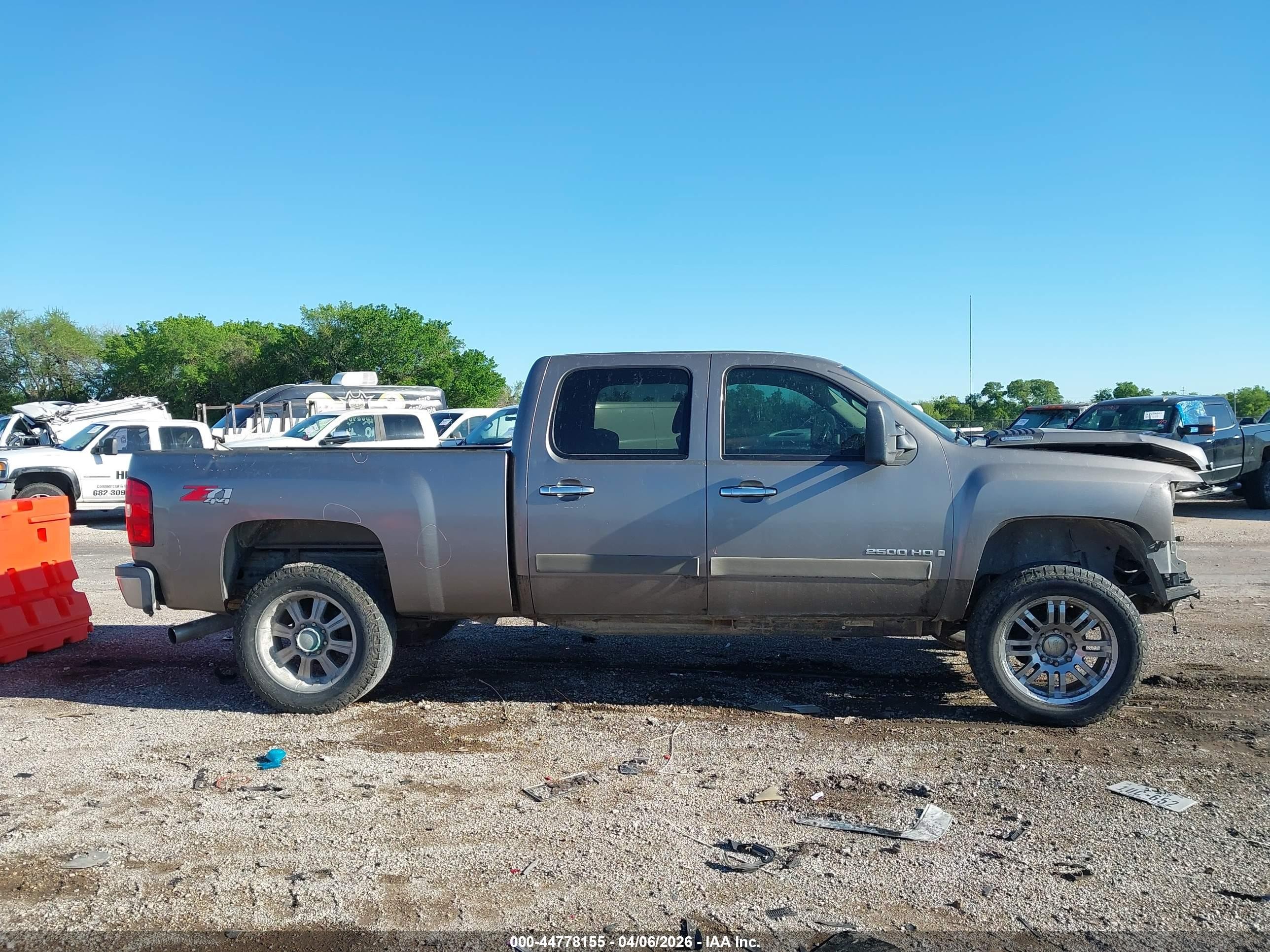 2007 Chevrolet Silverado 2500hd Lt1 Gray vin: 1GCHK23627F559632
