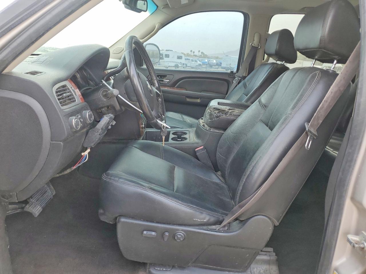 2008 Chevrolet Silverado K2500 Heavy Duty Silver vin: 1GCHK23628F211685