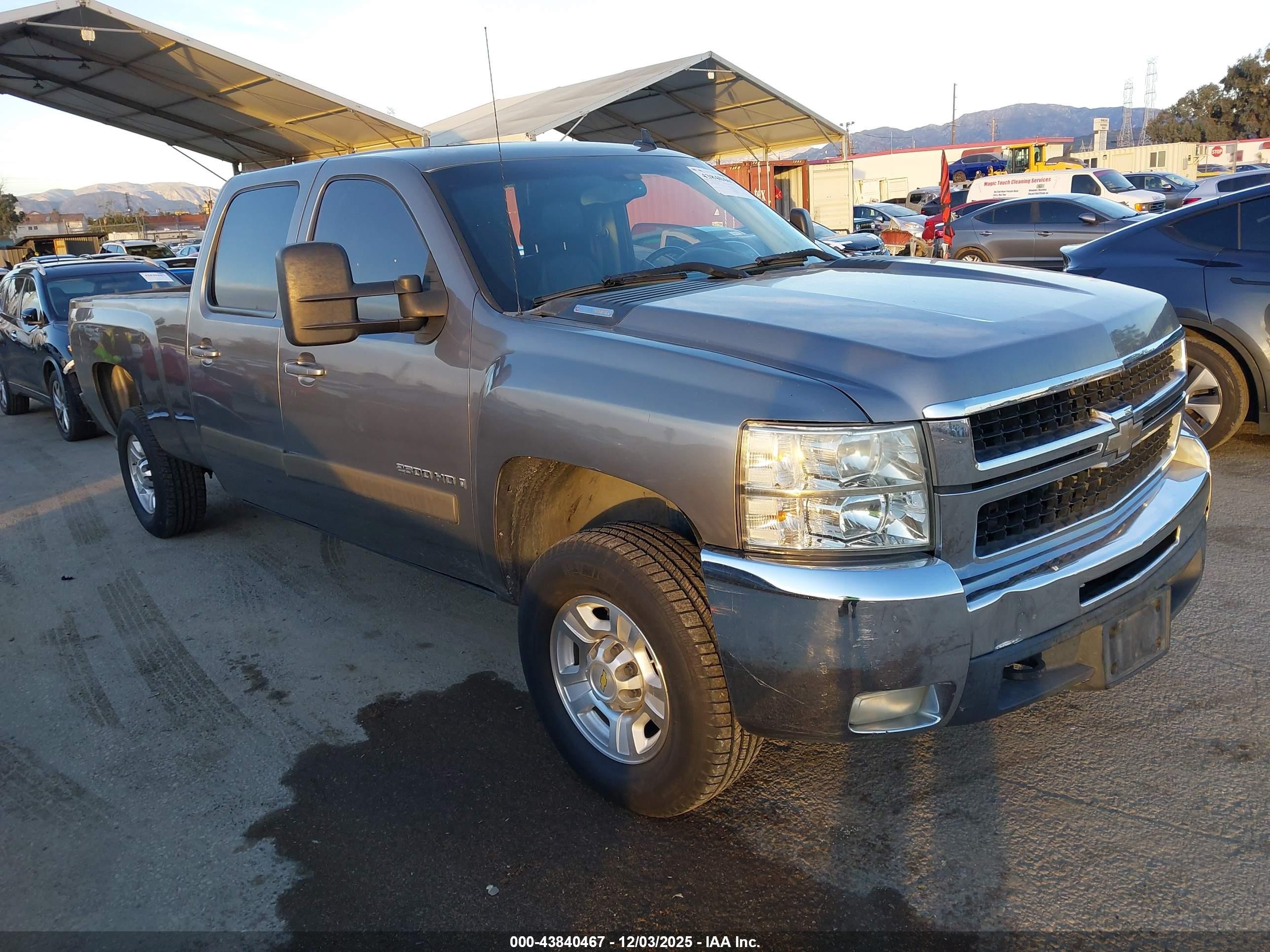1GCHK23628F225196