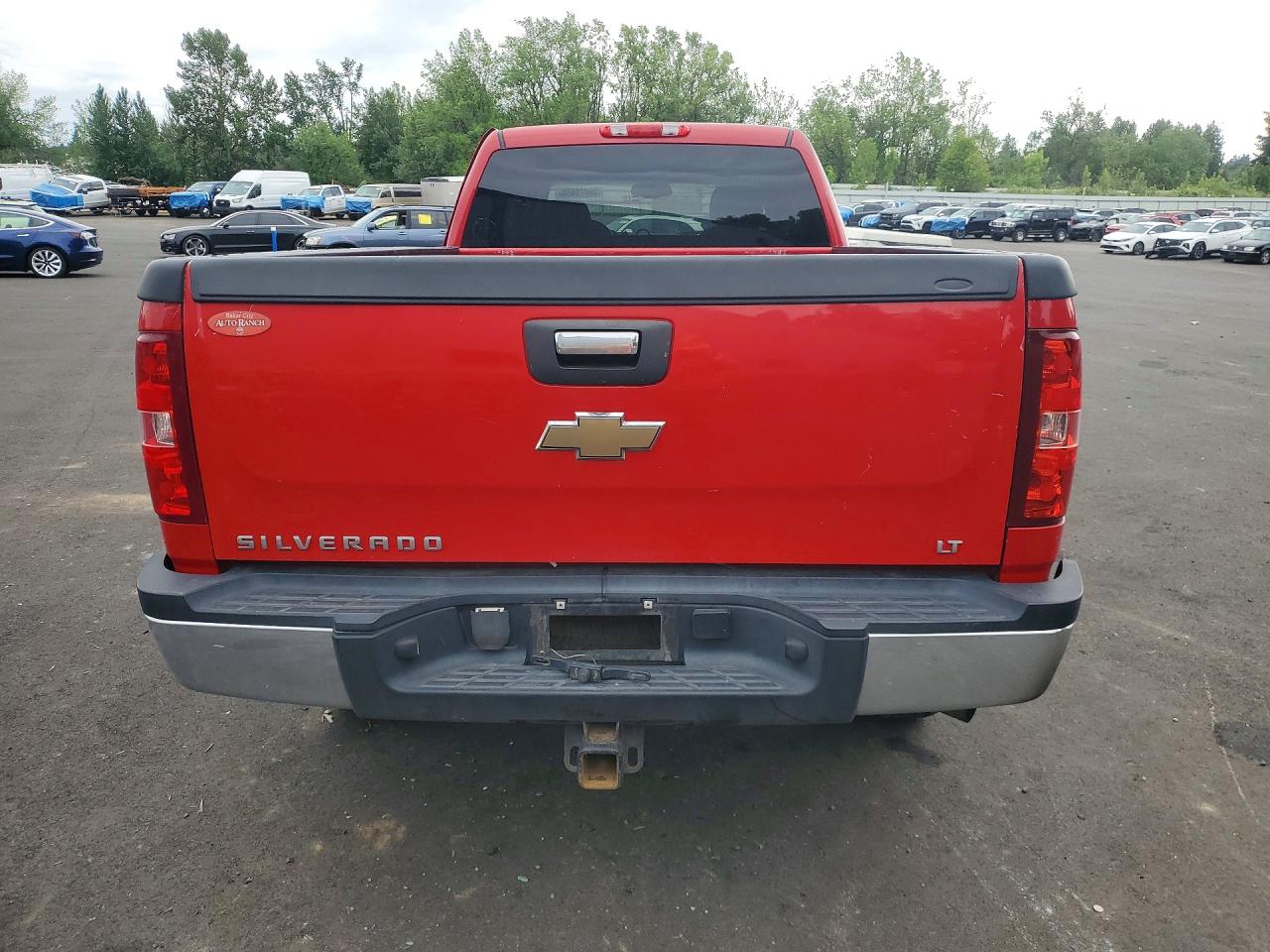 2007 Chevrolet Silverado K2500 Heavy Duty Red vin: 1GCHK23637F529586