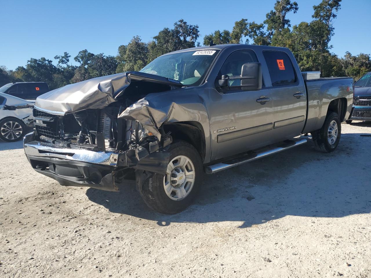 2008 Chevrolet Silverado K2500 Heavy Duty Beige vin: 1GCHK23638F205636