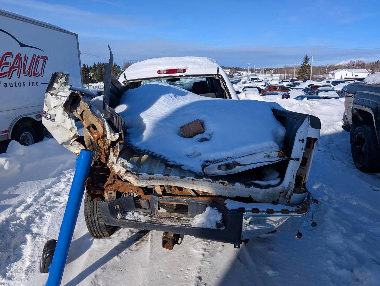 2008 Chevrolet Silverado White vin: 1GCHK23658F180741