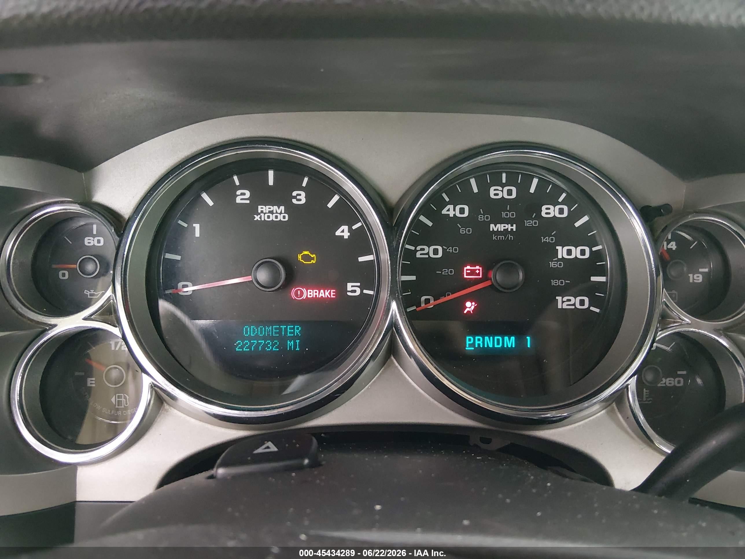 2007 Chevrolet Silverado 2500hd Lt1 White vin: 1GCHK23677F538761