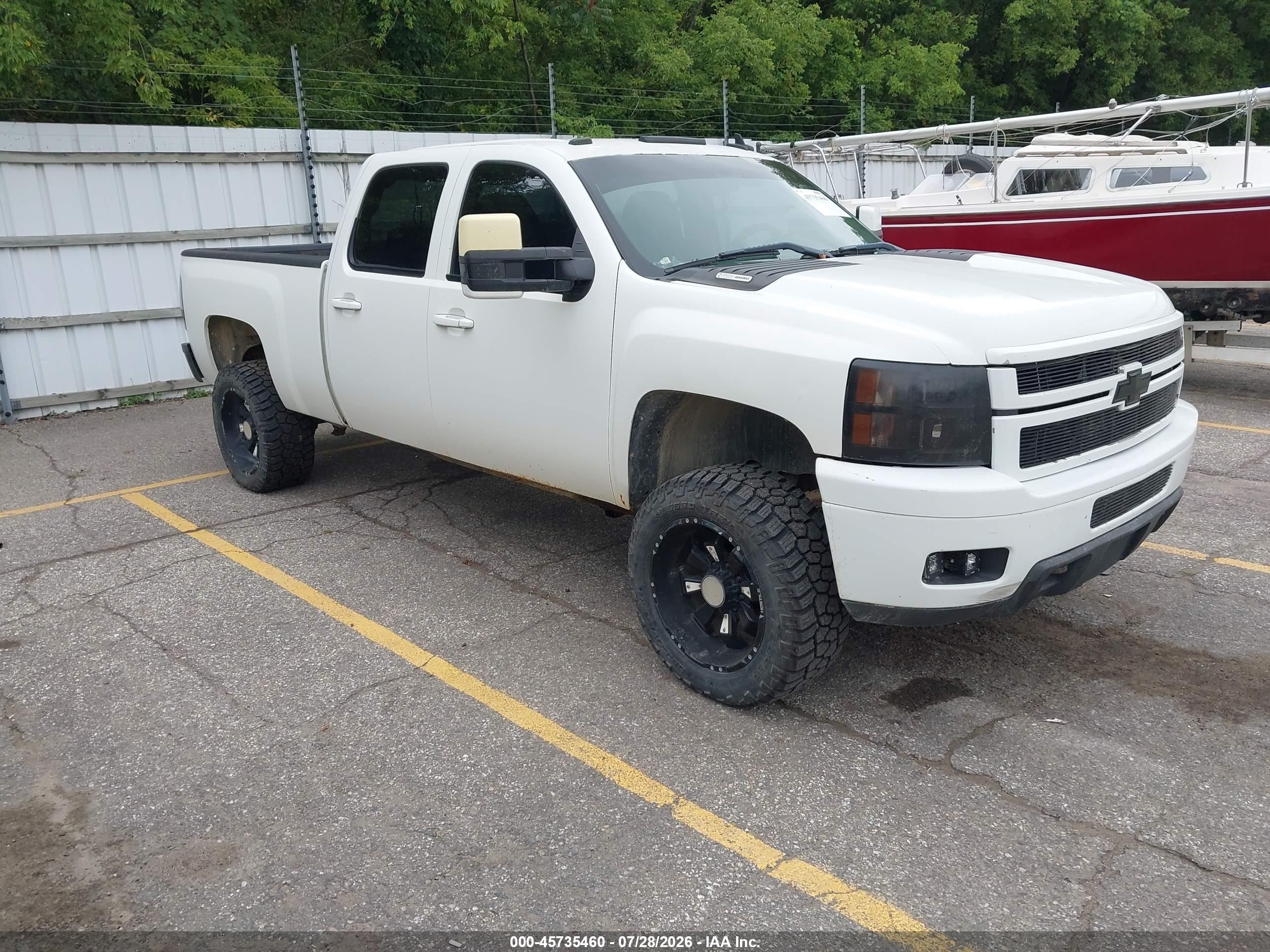 2007 Chevrolet Silverado 2500hd Ltz White vin: 1GCHK23677F560419