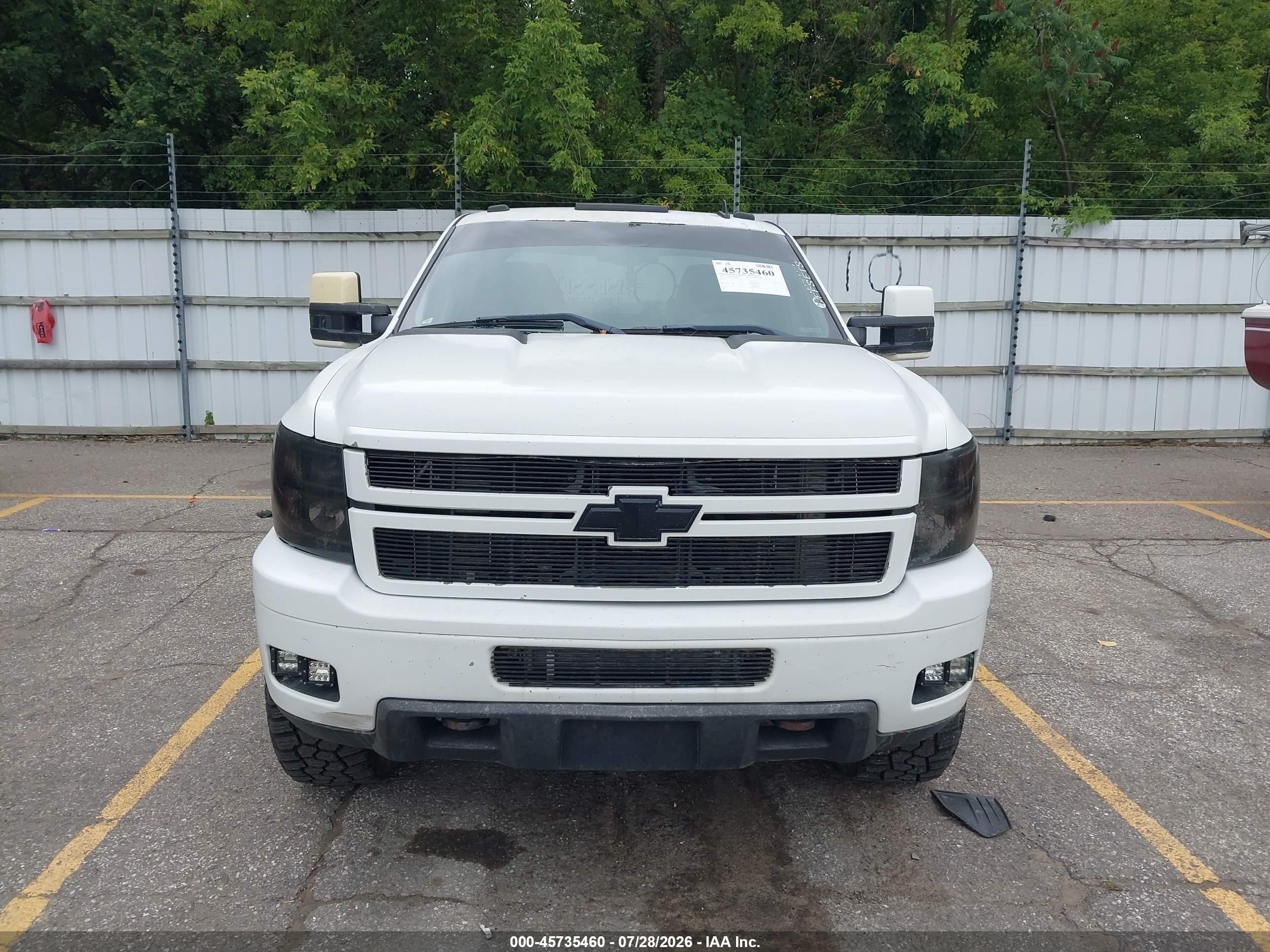2007 Chevrolet Silverado 2500hd Ltz White vin: 1GCHK23677F560419