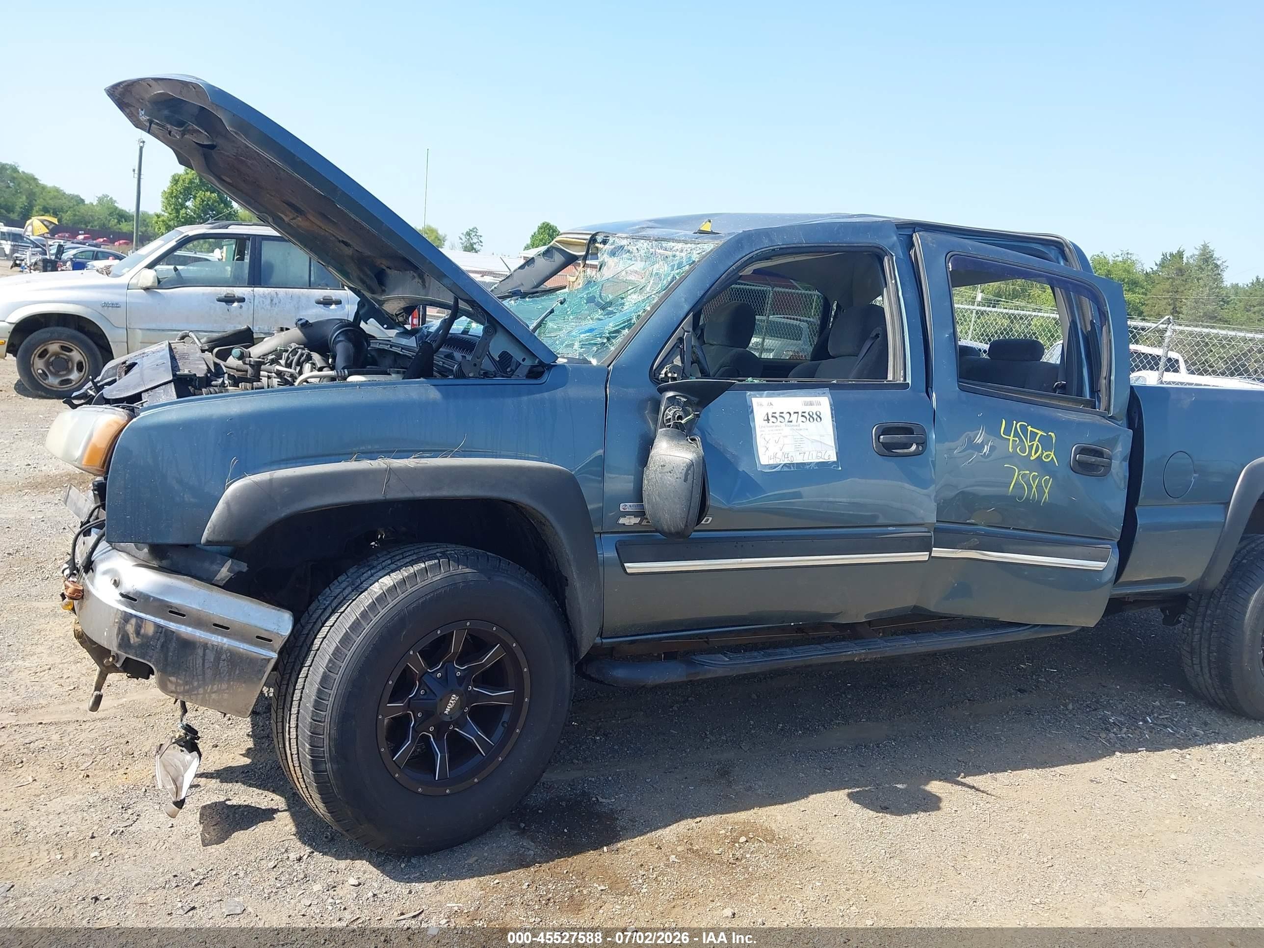 2006 Chevrolet Silverado 2500hd Lt2 Gray vin: 1GCHK23D06F230781