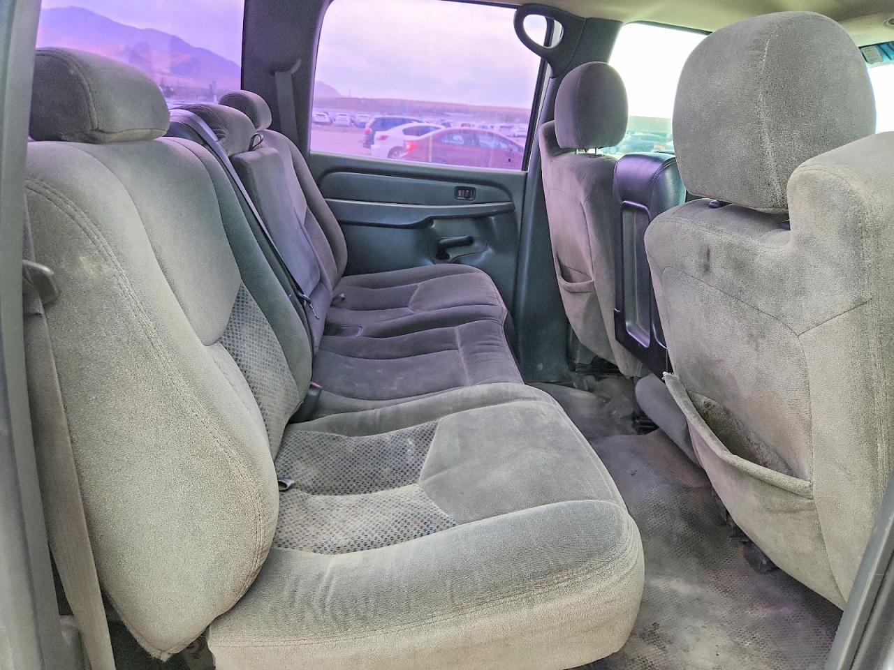 2007 Chevrolet Silverado K2500 Heavy Duty White vin: 1GCHK23D07F178022