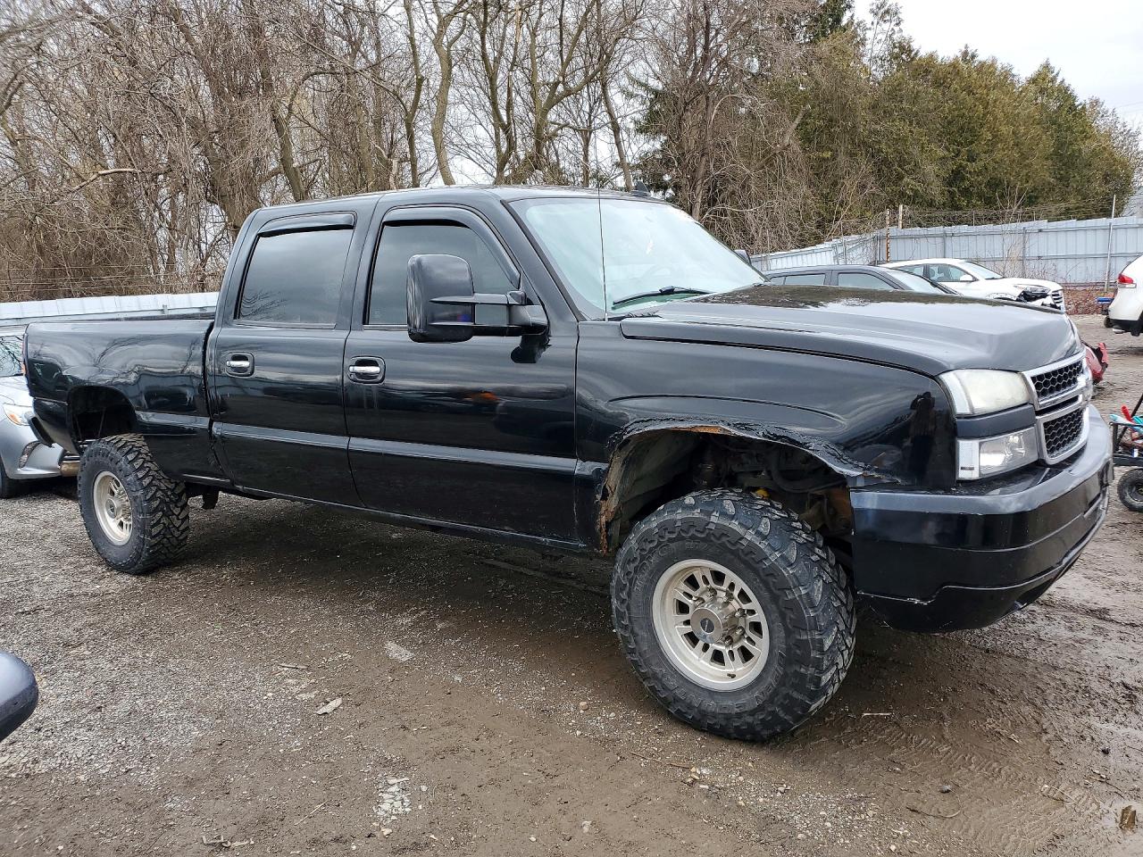 2007 Chevrolet 1500 Silve Black vin: 1GCHK23D17F117343