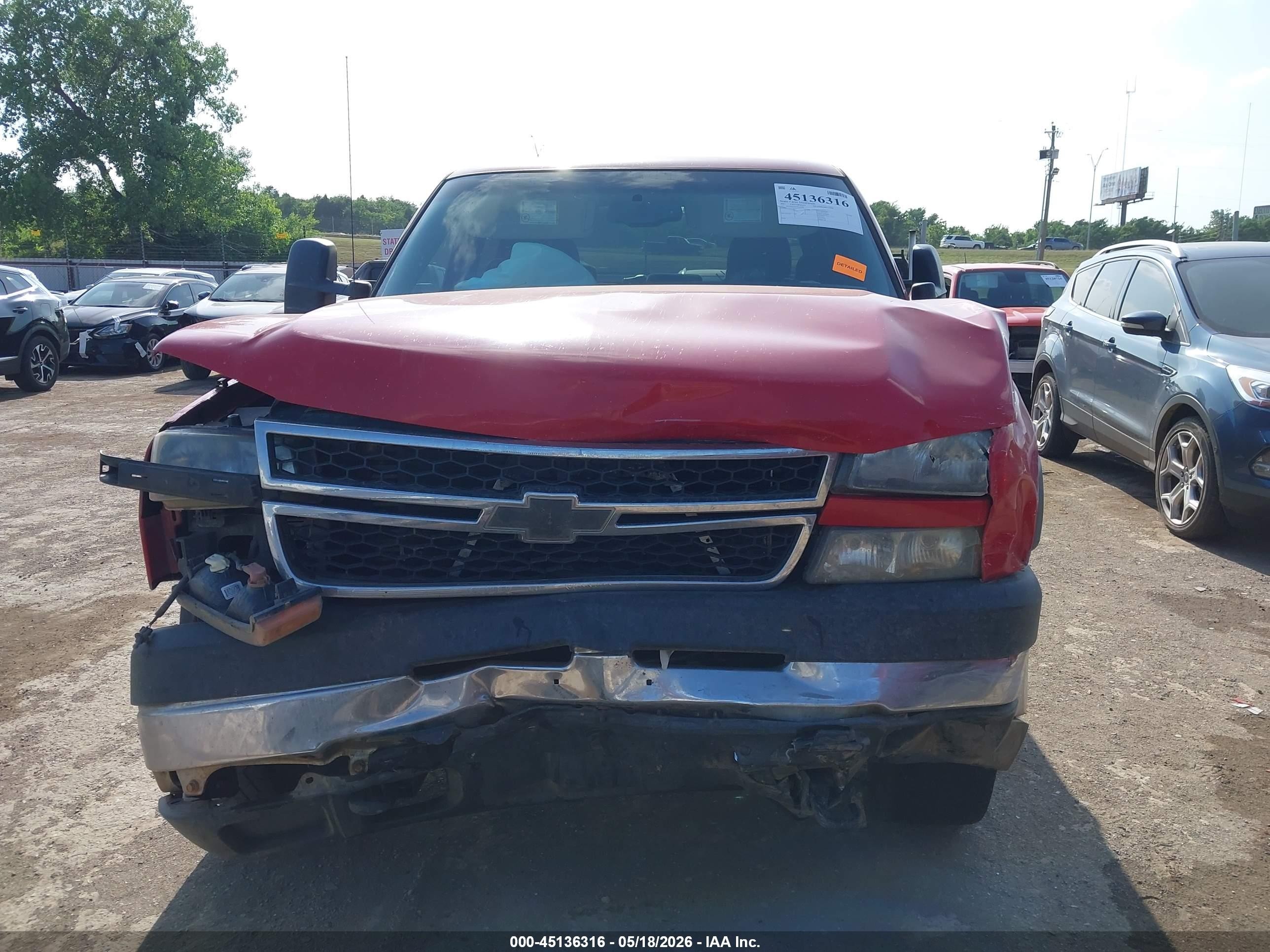 2007 Chevrolet Silverado 2500hd Classic Lt1 Red vin: 1GCHK23D27F141490