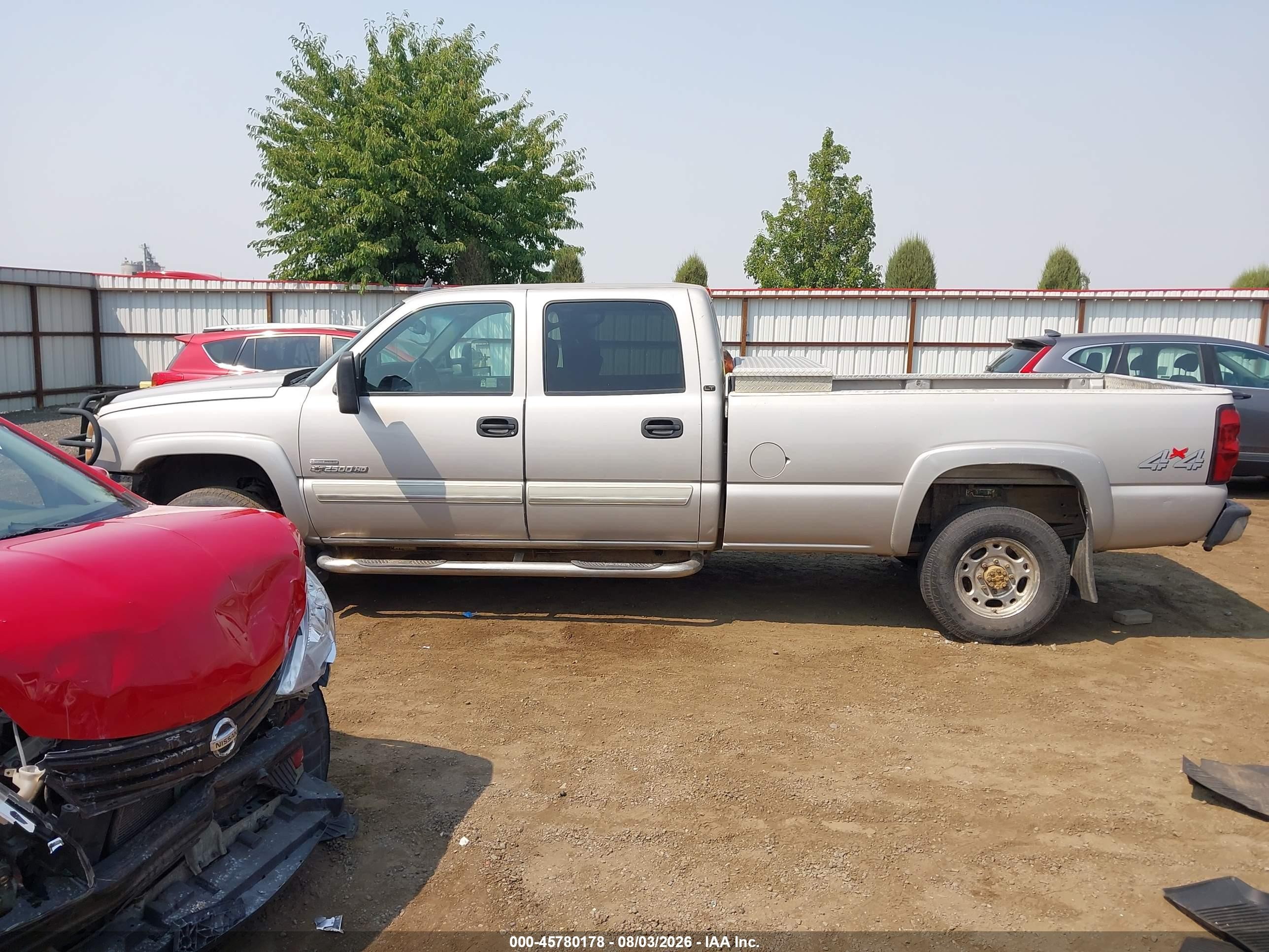 2006 Chevrolet Silverado 2500hd Lt1 Silver vin: 1GCHK23D36F161701