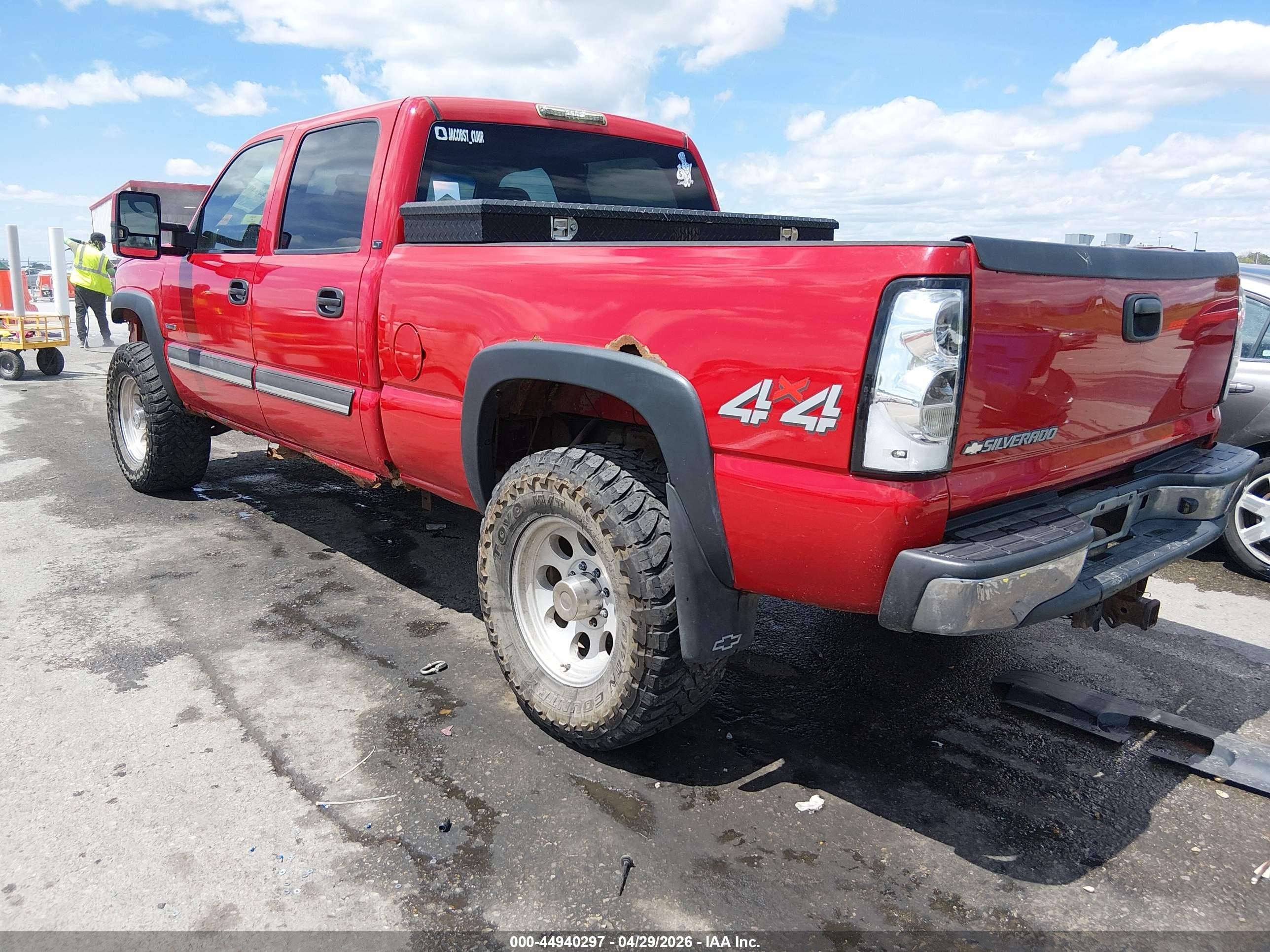 2007 Chevrolet Silverado 2500hd Classic Lt1 Red vin: 1GCHK23D37F186325
