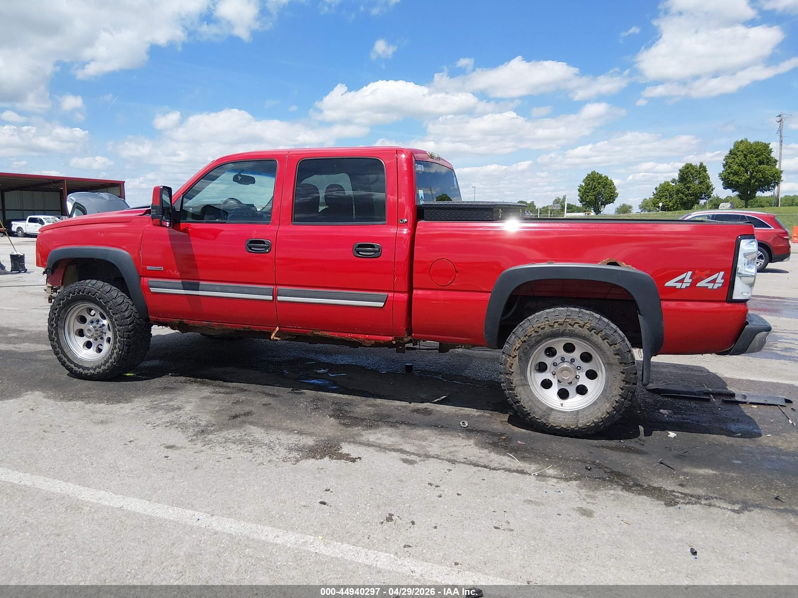 2007 Chevrolet Silverado 2500hd Classic Lt1 Red vin: 1GCHK23D37F186325