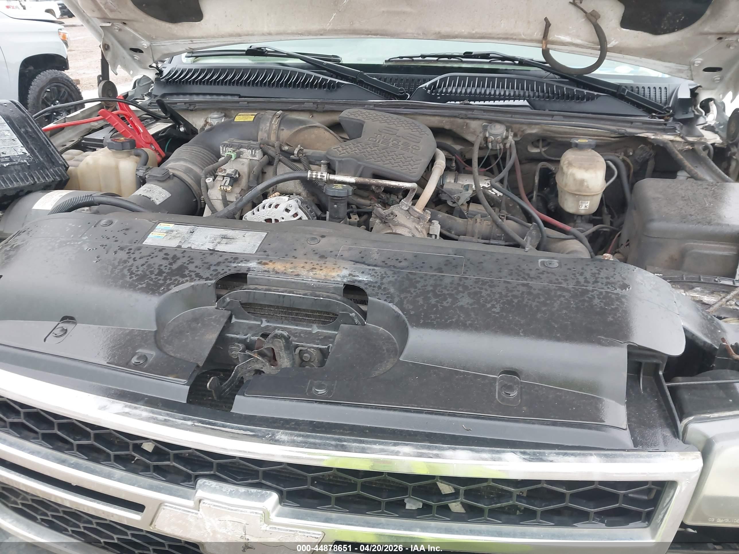 2006 Chevrolet Silverado 2500hd Lt2 White vin: 1GCHK23D46F259751