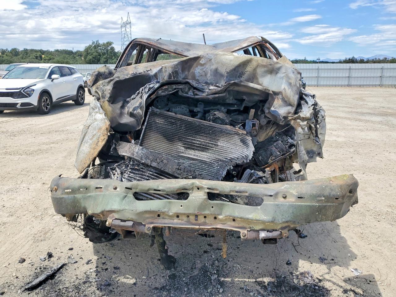 2006 Chevrolet Silverado K2500 Heavy Duty Burn vin: 1GCHK23D56F141336