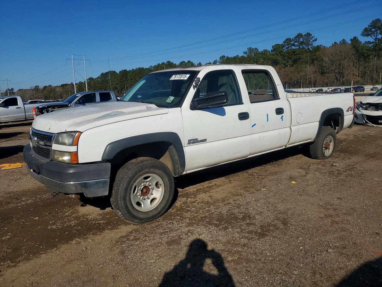 1GCHK23D56F148268